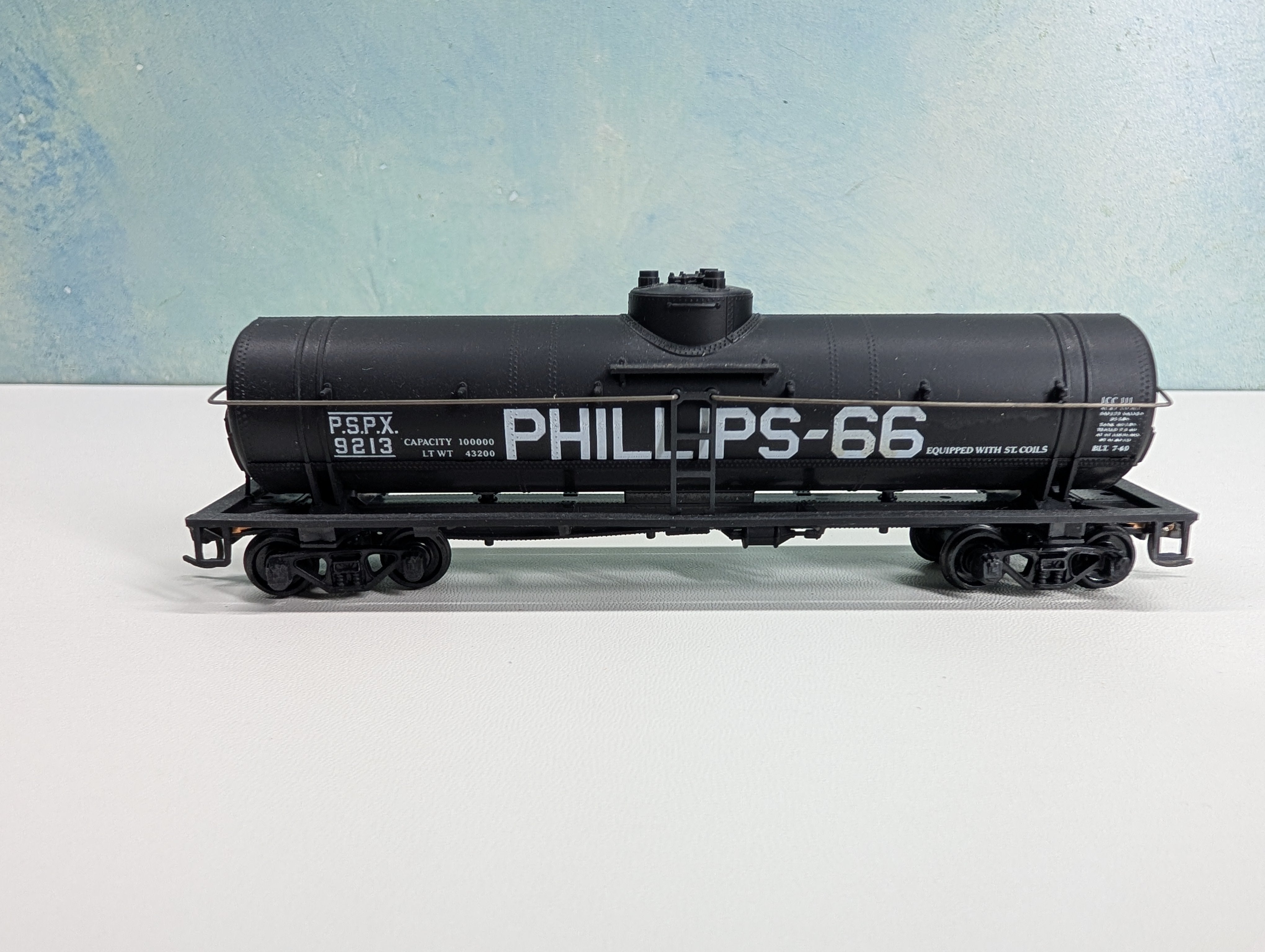 USED Athearn HO Scale Single Dome Tank Car Phillips 66 PSPX #9213
