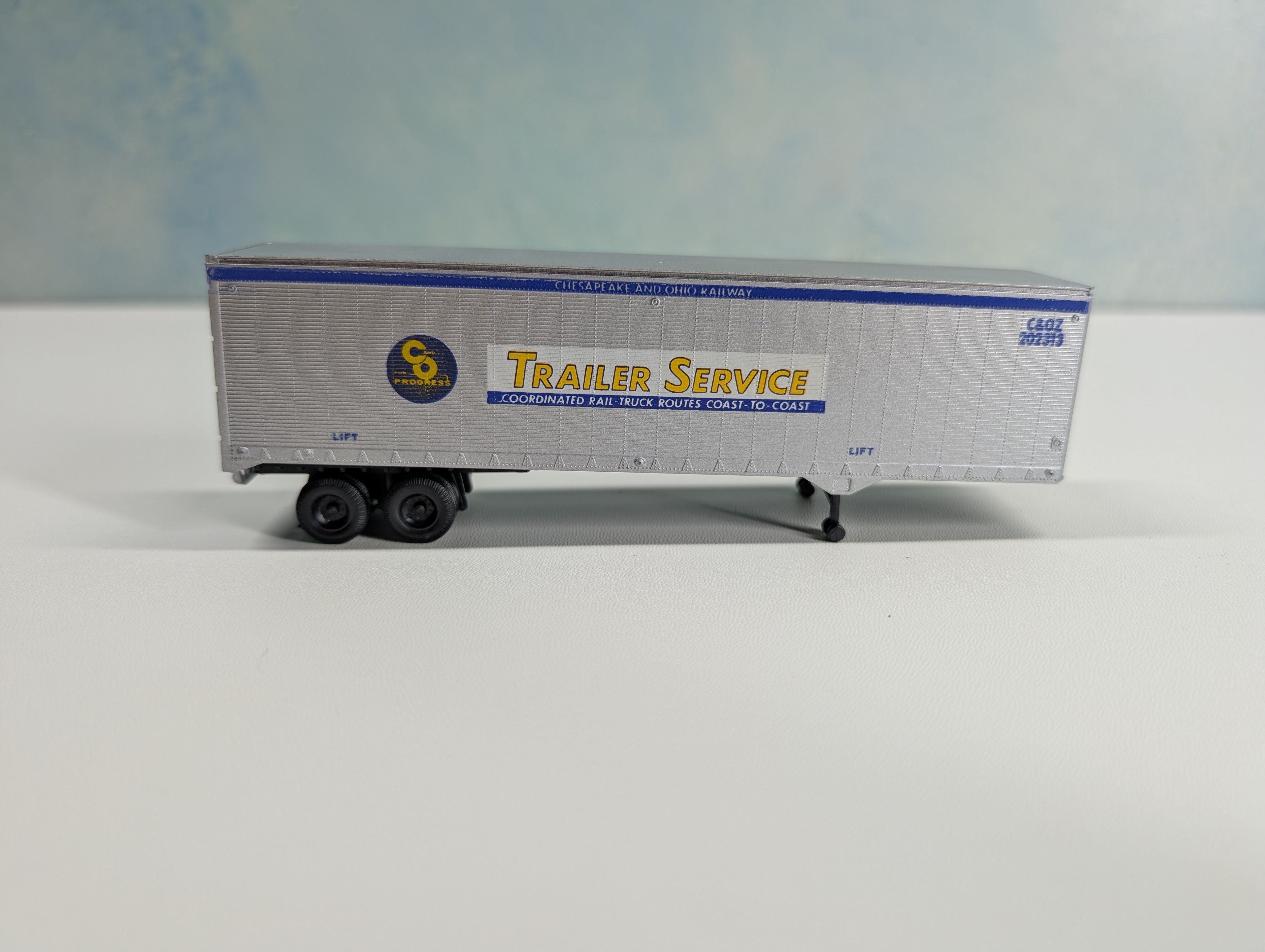 USED Athearn HO Scale 40' Trailer Chesapeake and Ohio #202313