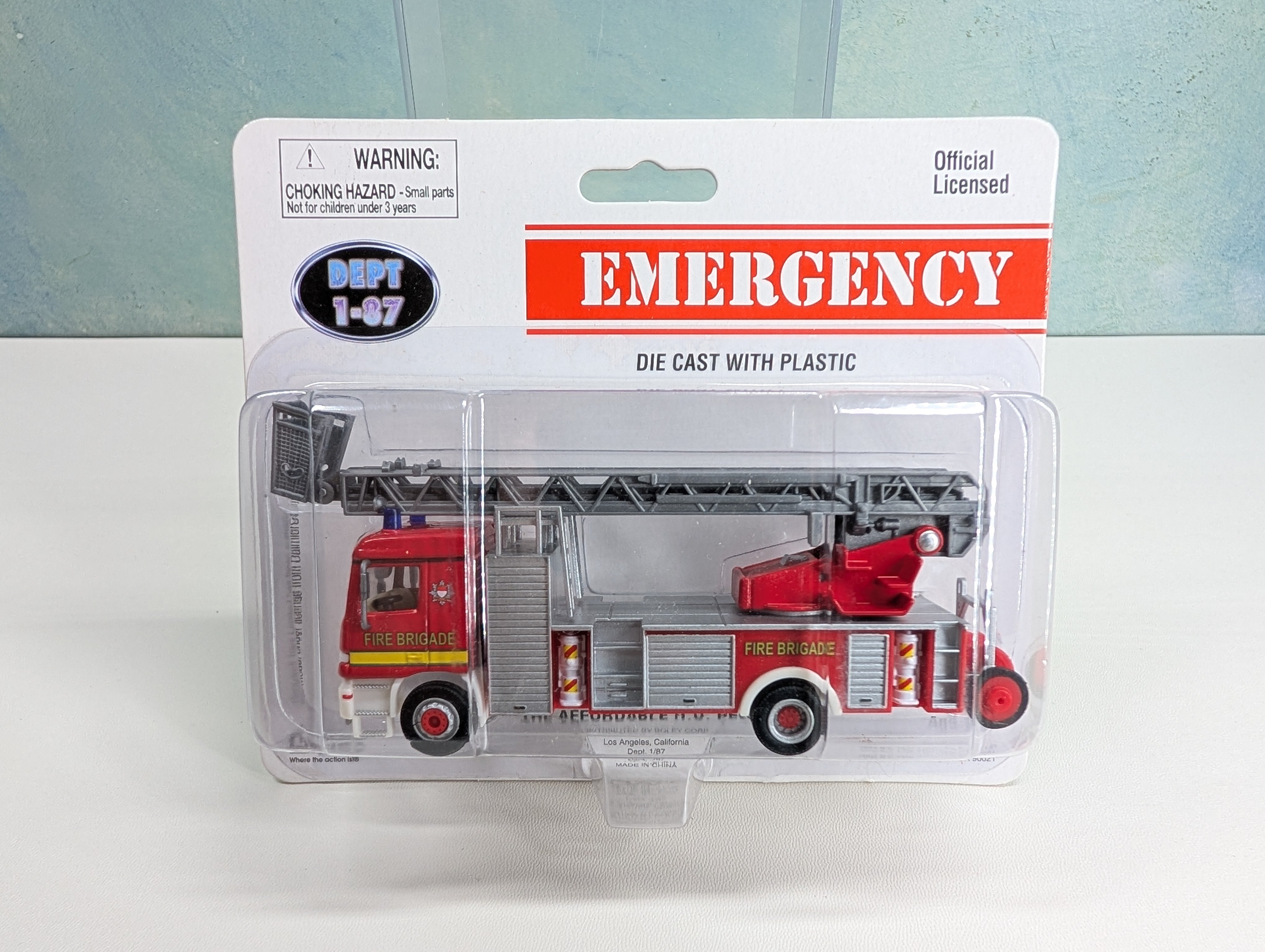 Boley 5001 HO Scale Emergency Fire Brigade Fire Truck w/ Ladder