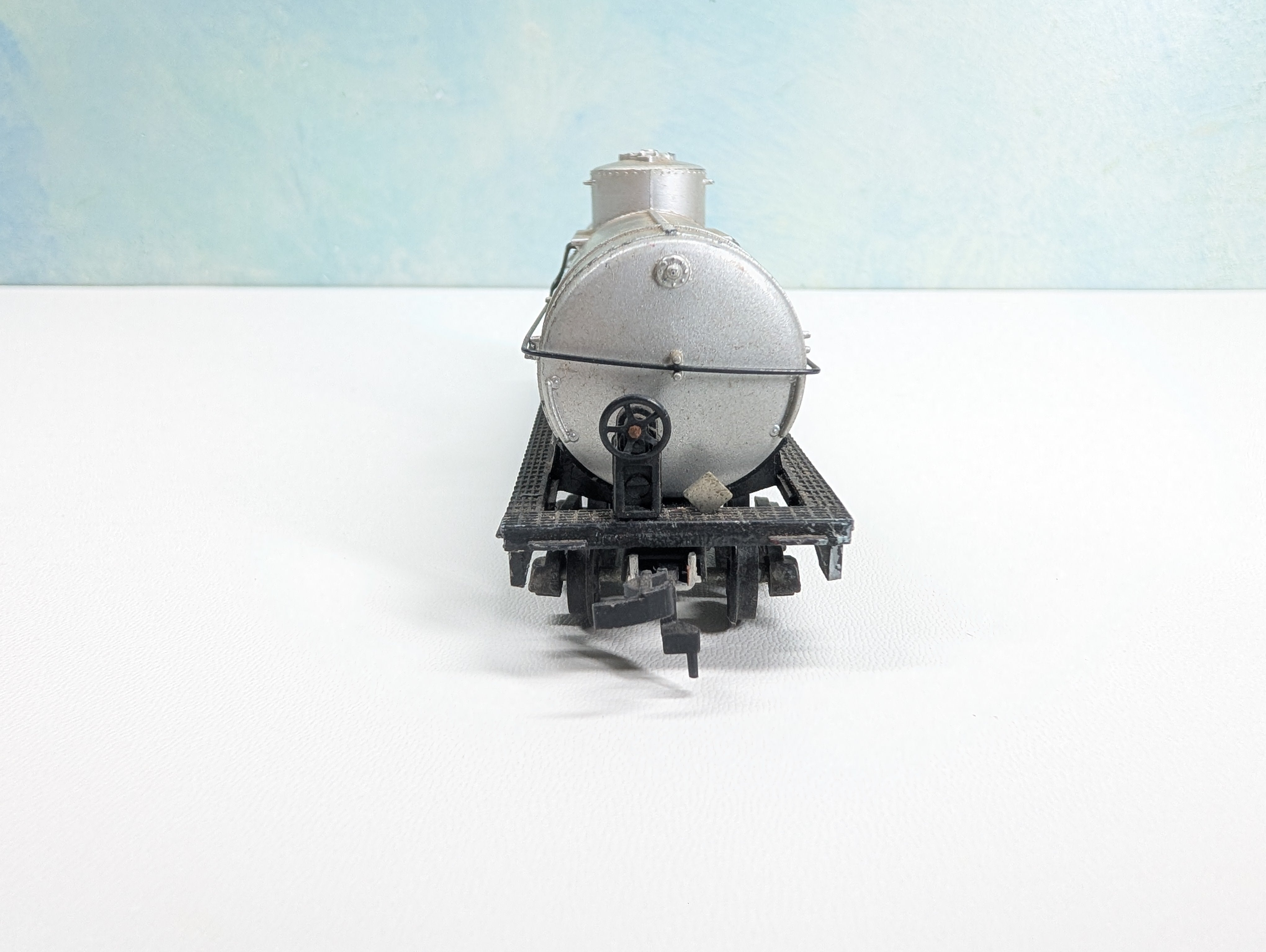 USED Mantua HO Scale Single Dome Tank Car Republic CPOX #8056