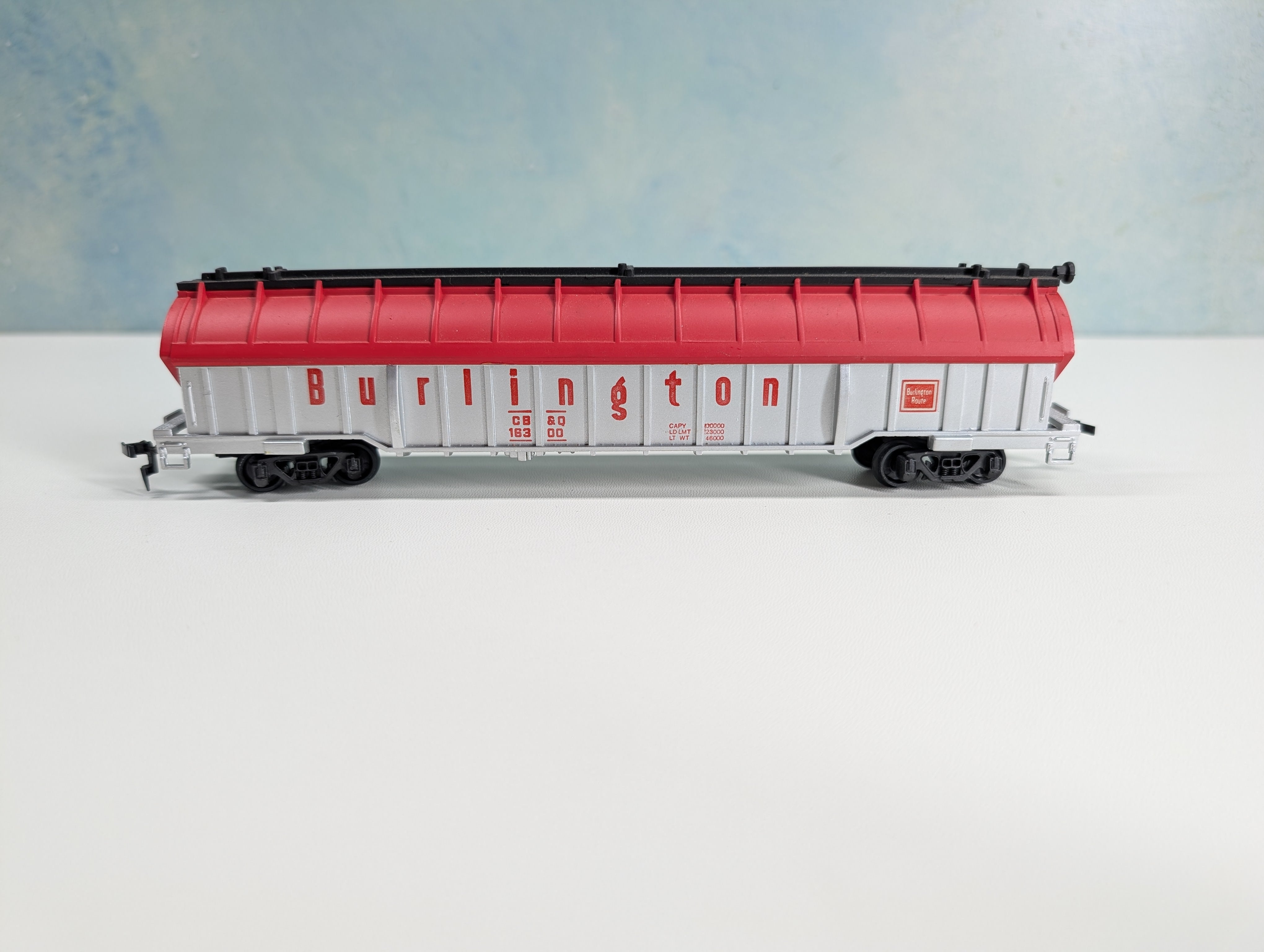 USED AHM HO Scale Coil Car w/ Coil Load Burlington CB&Q #16300
