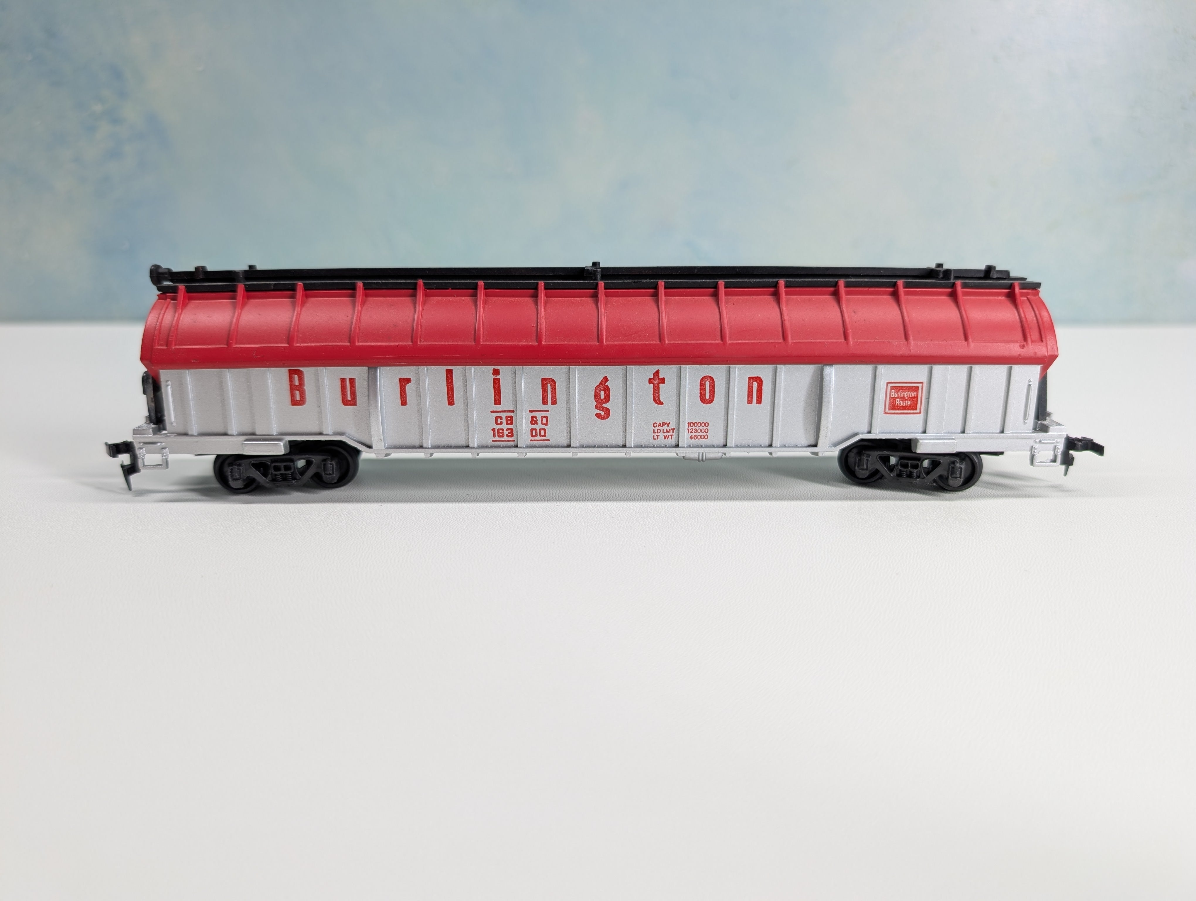 USED AHM HO Scale Coil Car w/ Coil Load Burlington CB&Q #16300
