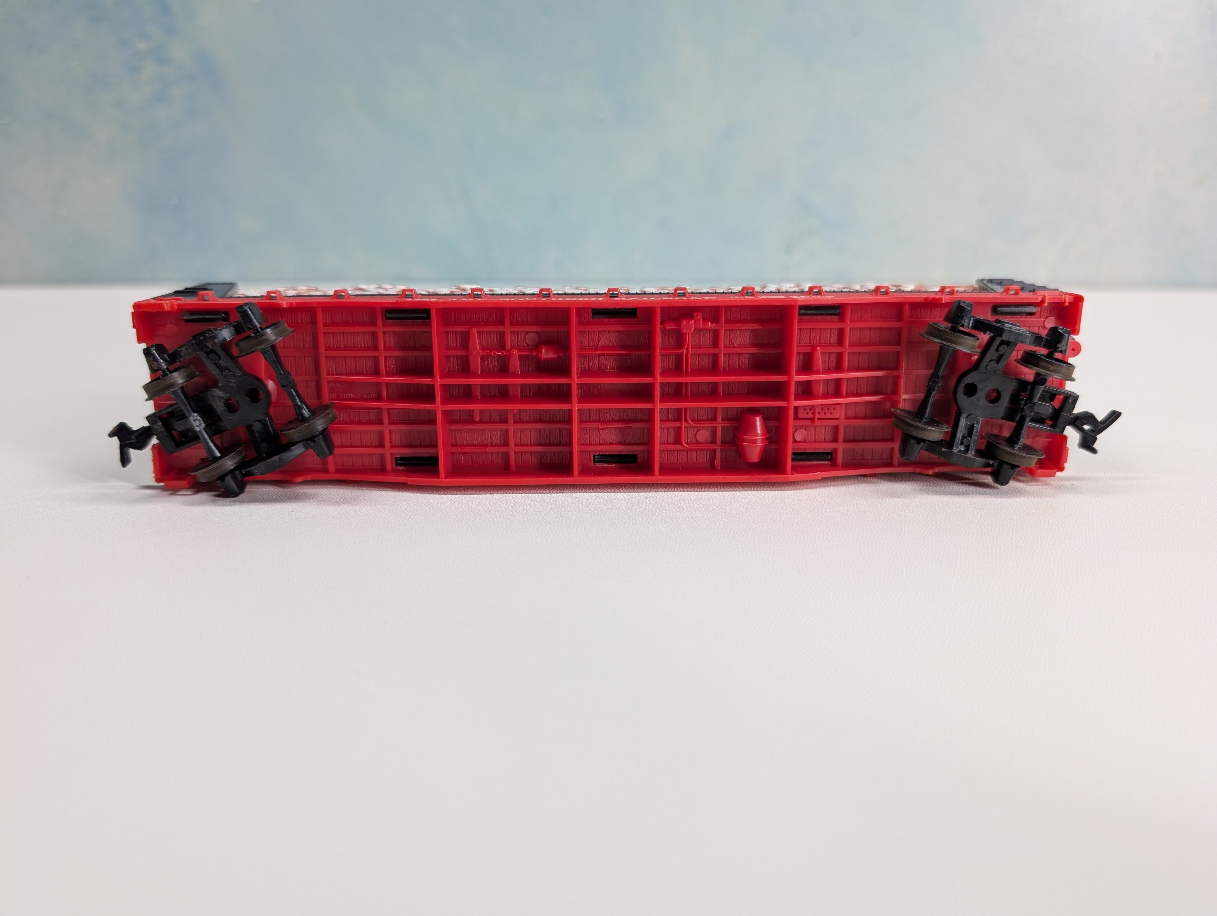 USED Tyco HO Scale 50' Bulkhead Flat Car w/ Pulpwood Southern #4365