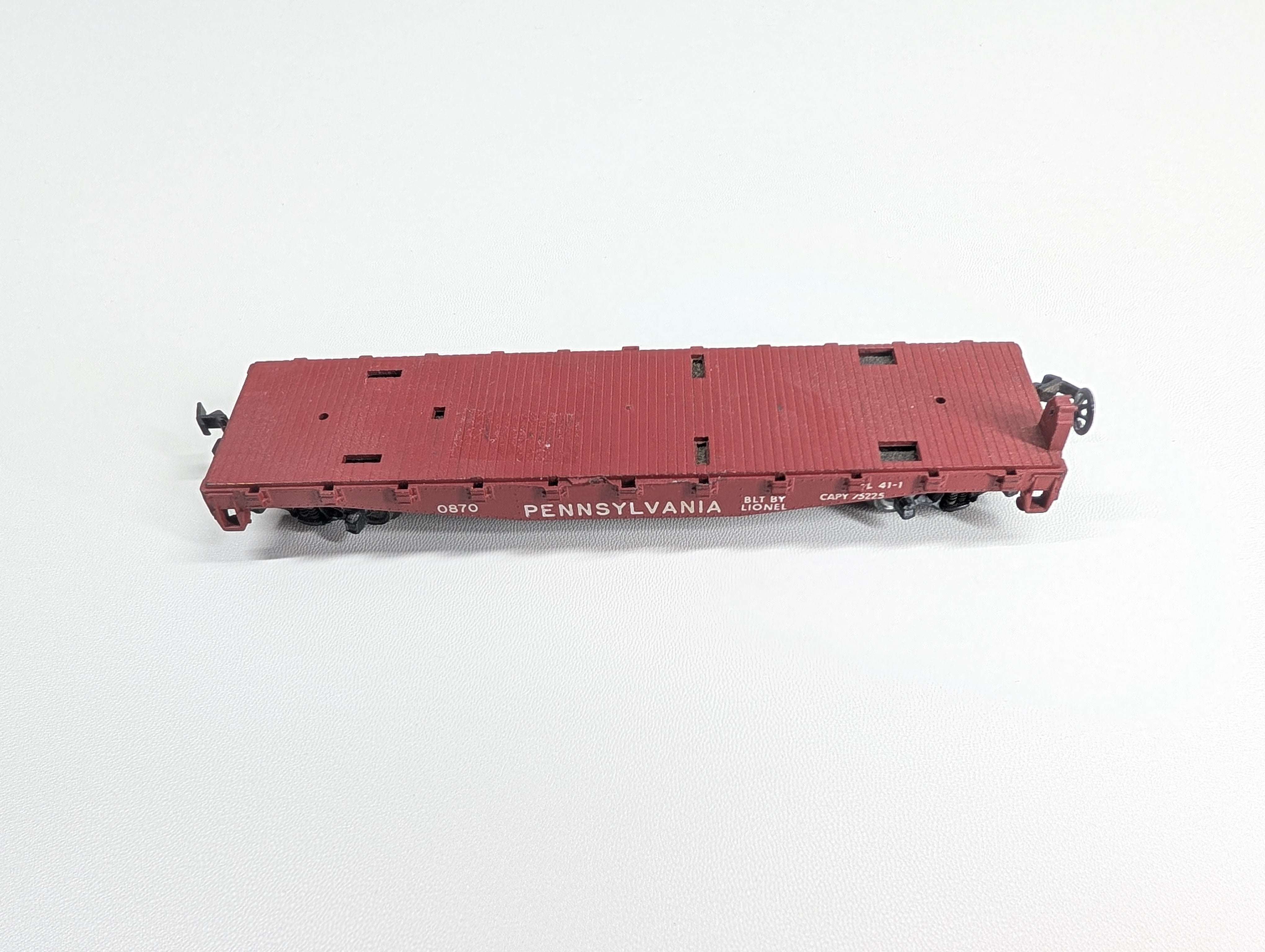 USED Lionel HO Scale 40' Flat Car Pennsylvania PRR #0870