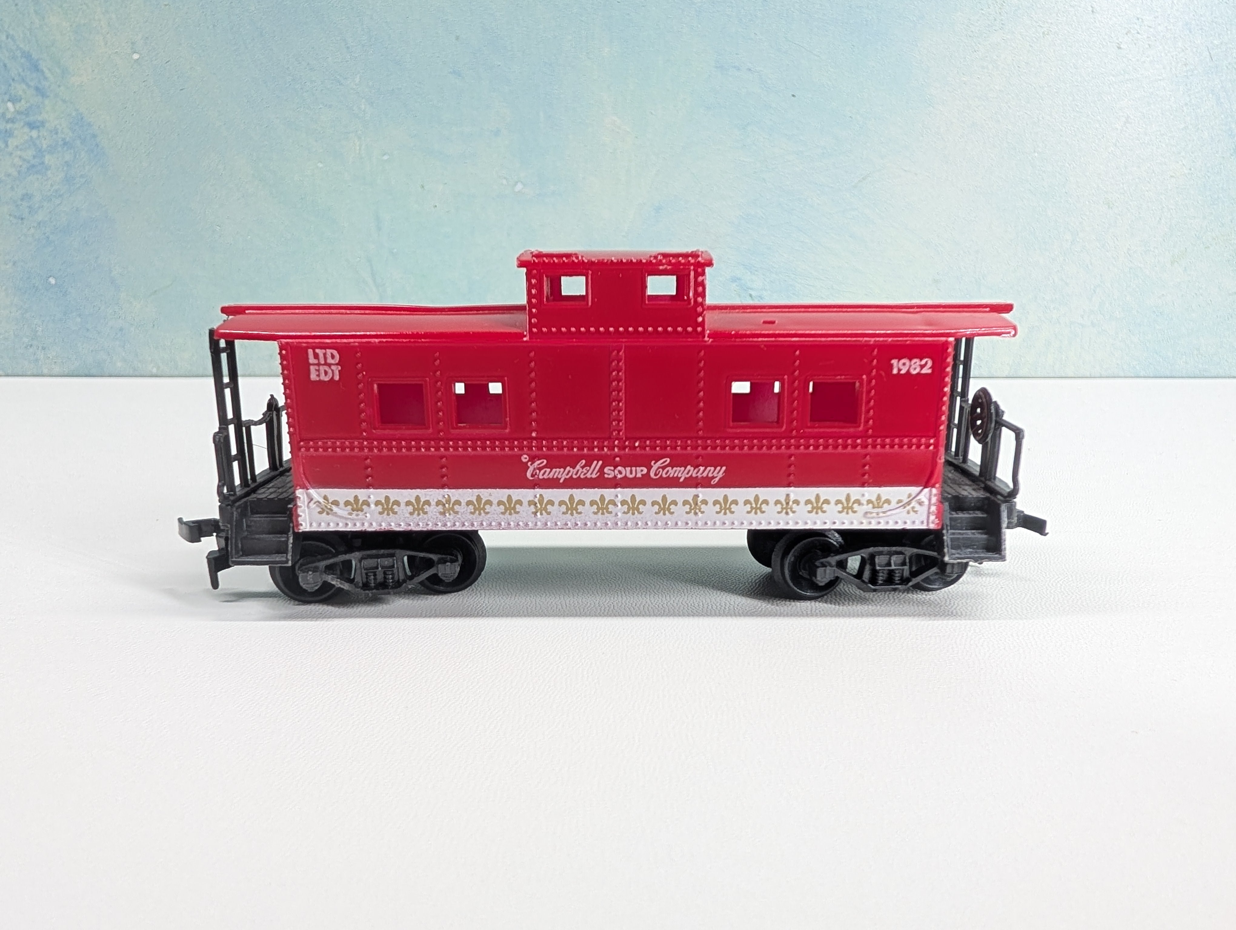 USED Life-Like HO Scale Caboose Campbell's #1982
