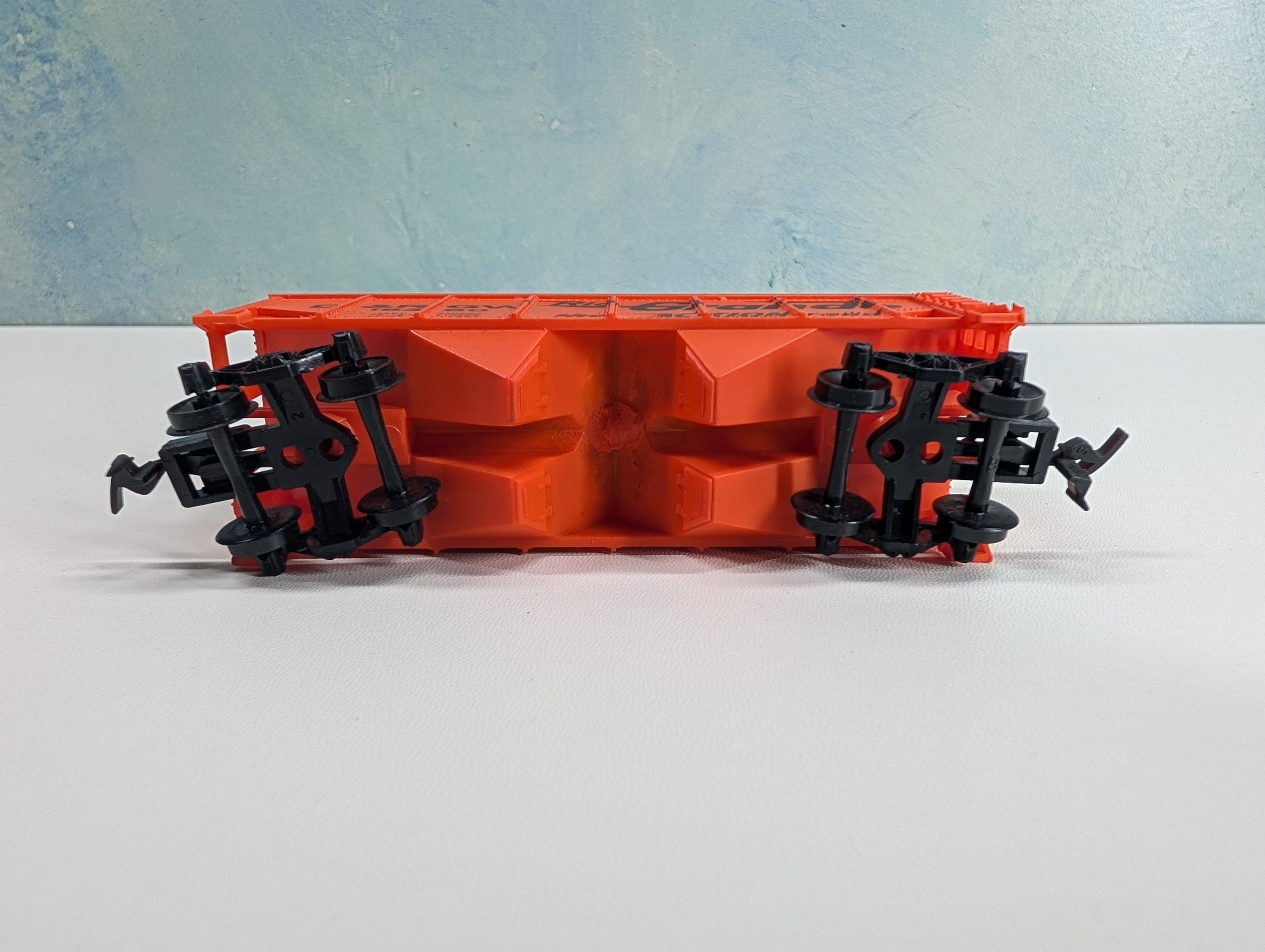 USED Life-Like HO Scale 2 Bay Covered Hopper Rio Grande D&RGW #18350