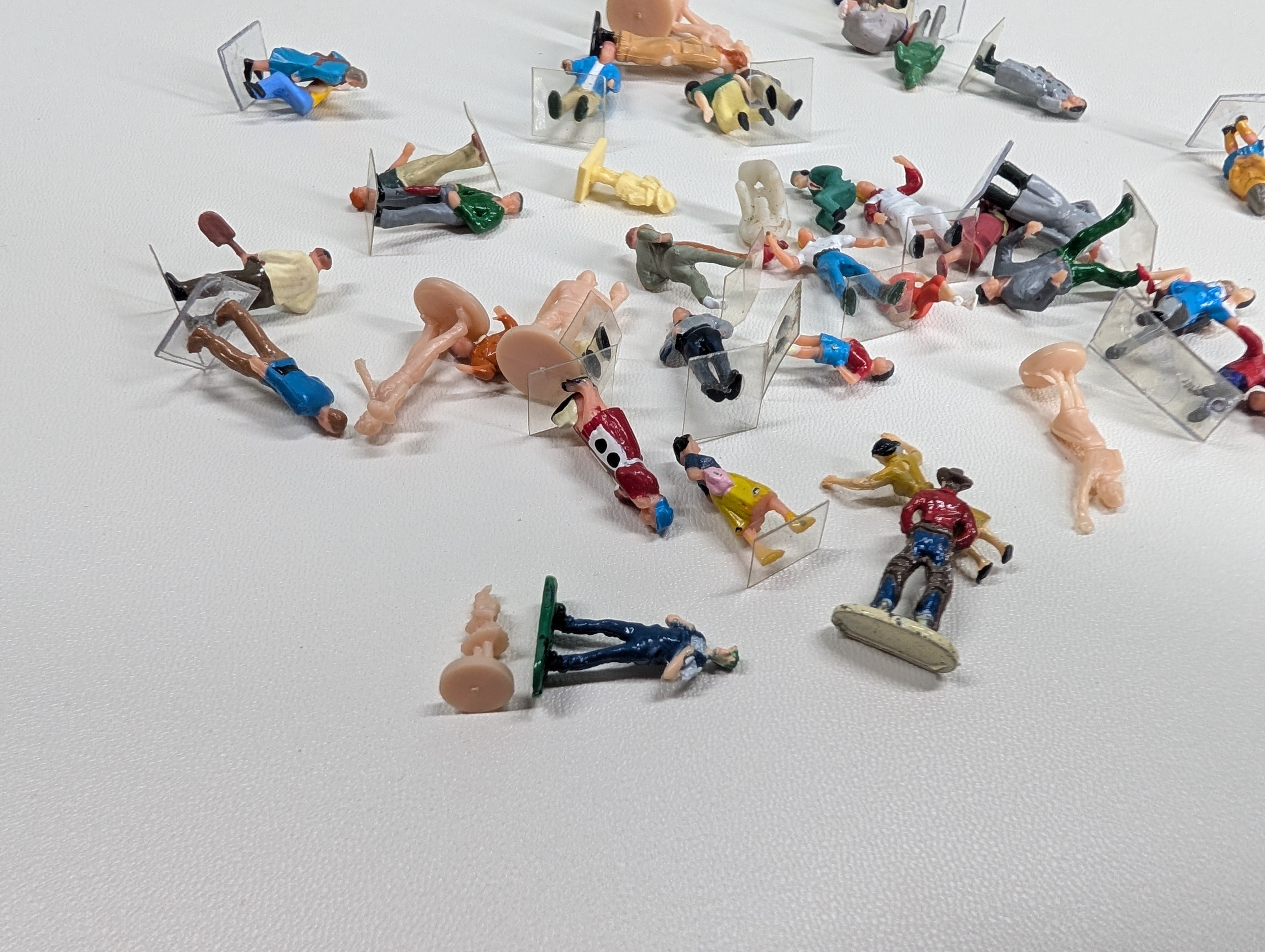 USED HO Scale Lot of People / Figures (40+ pcs)