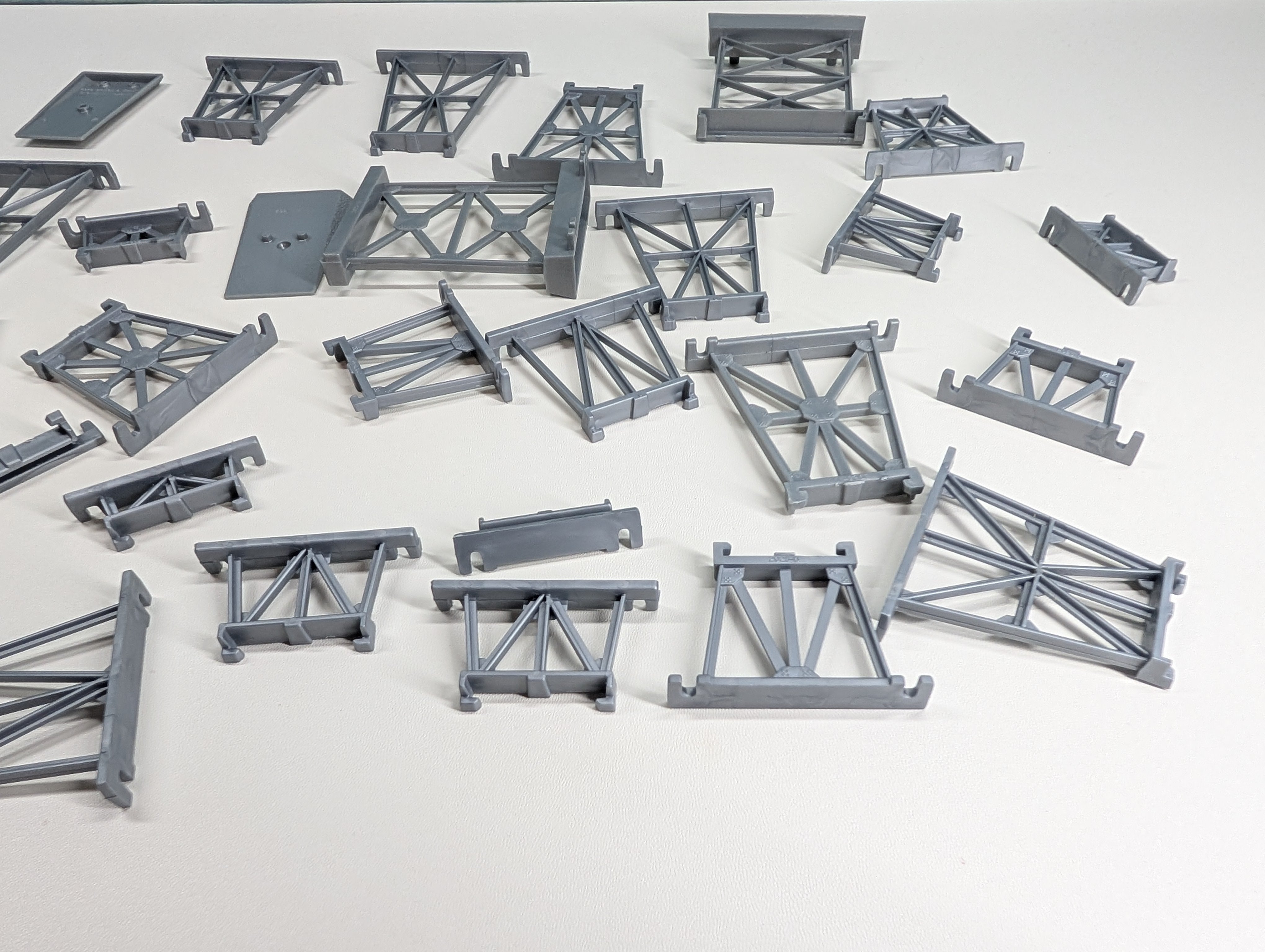 USED HO Scale Lot of Gray Trestles (20+ pcs)