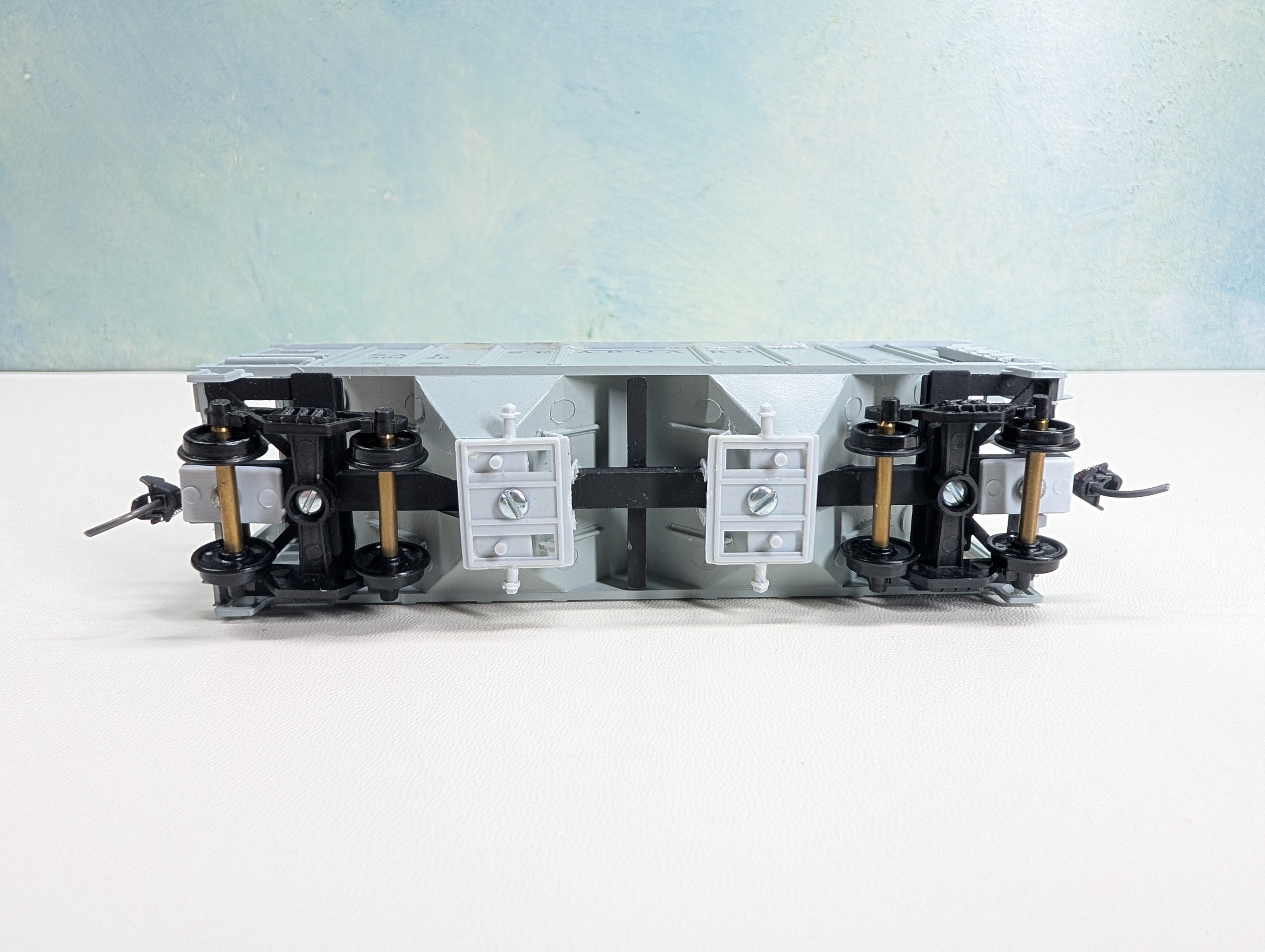 USED Roundhouse HO Scale Covered Hopper Seaboard SAL #30550