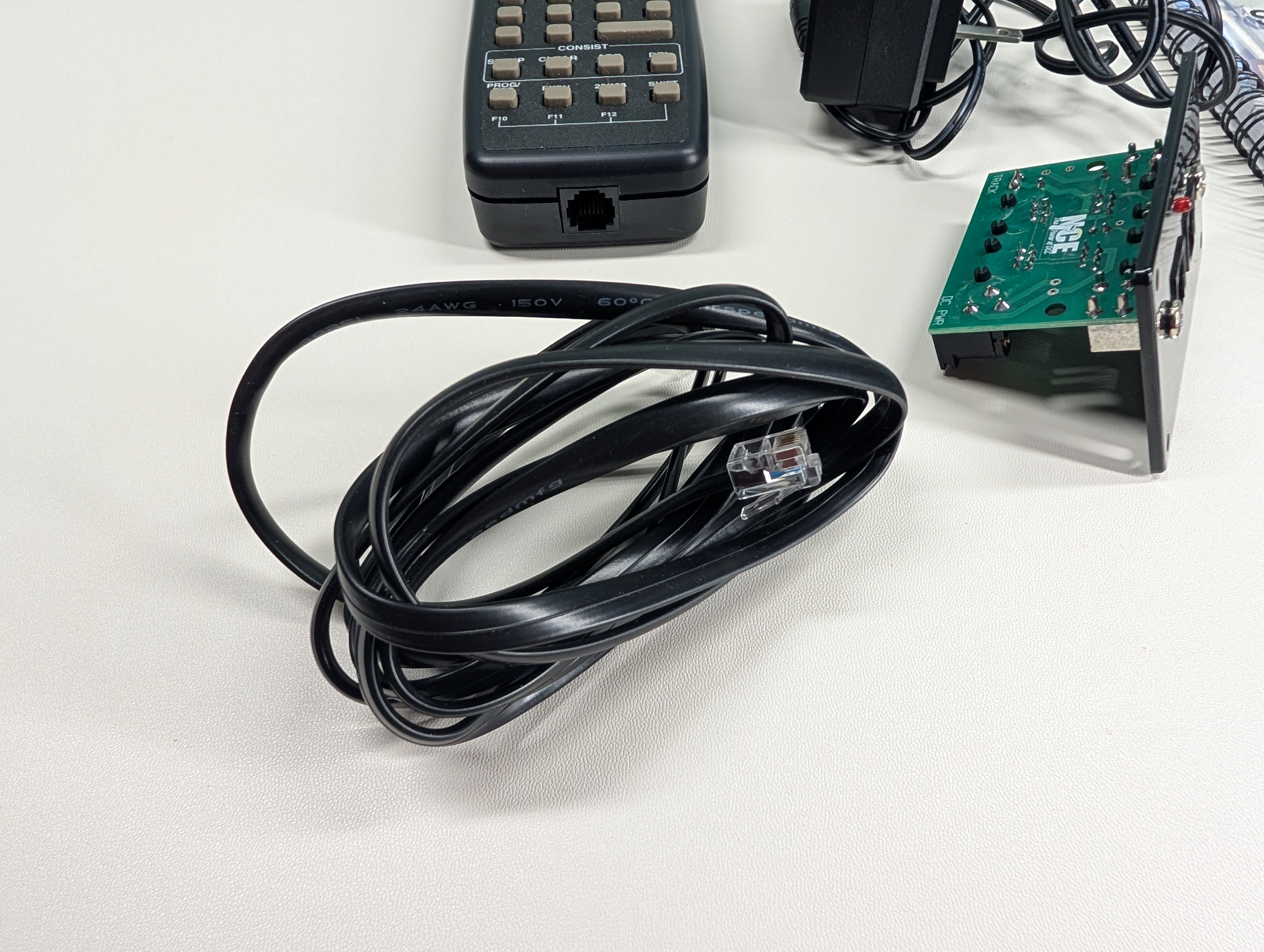 USED NCE 5240025 Multi Scale Power Cab, Complete DCC Starter Set (Like New)