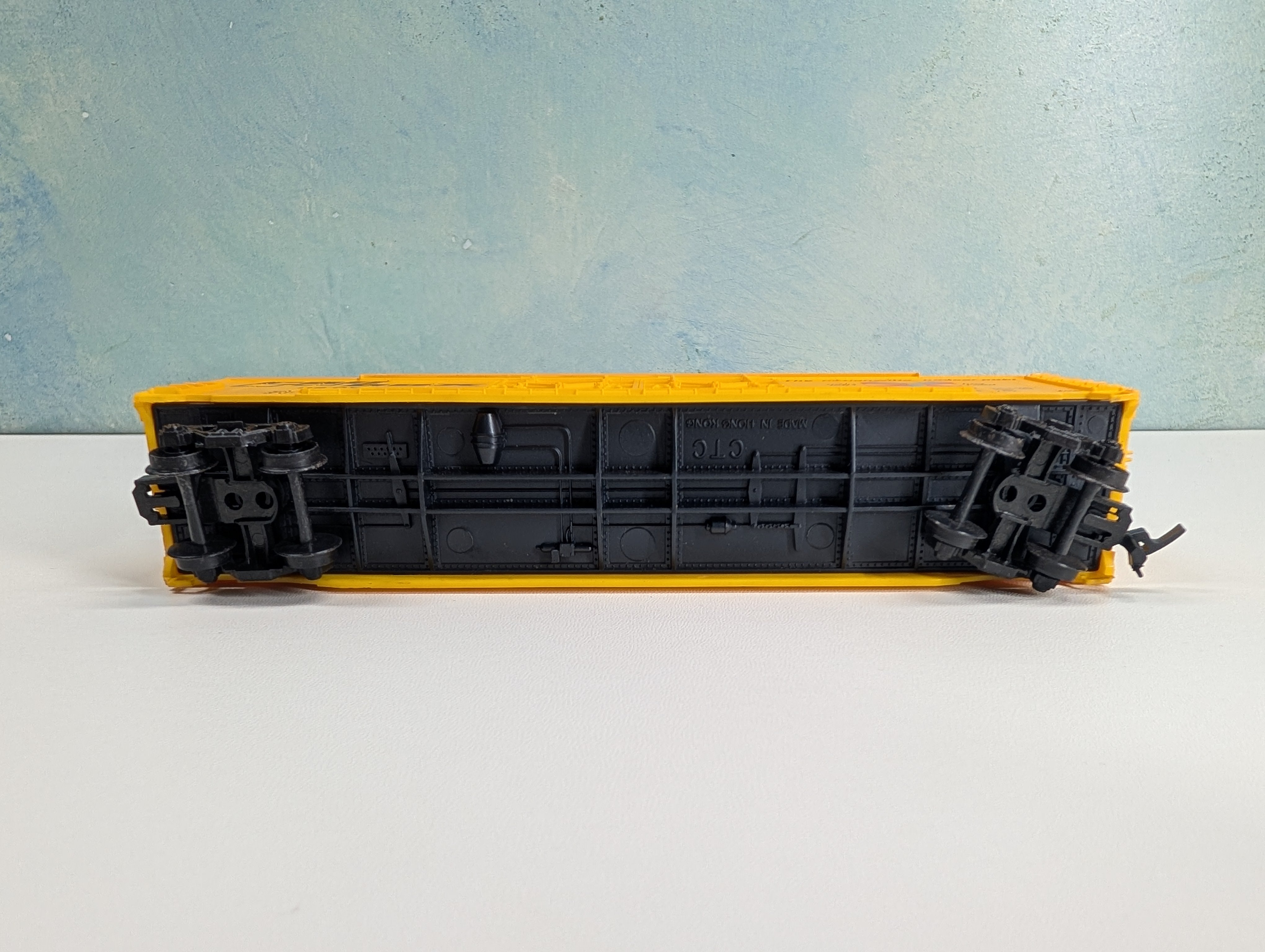 USED CTC HO Scale 50' Box Car Railbox RBOX #10010