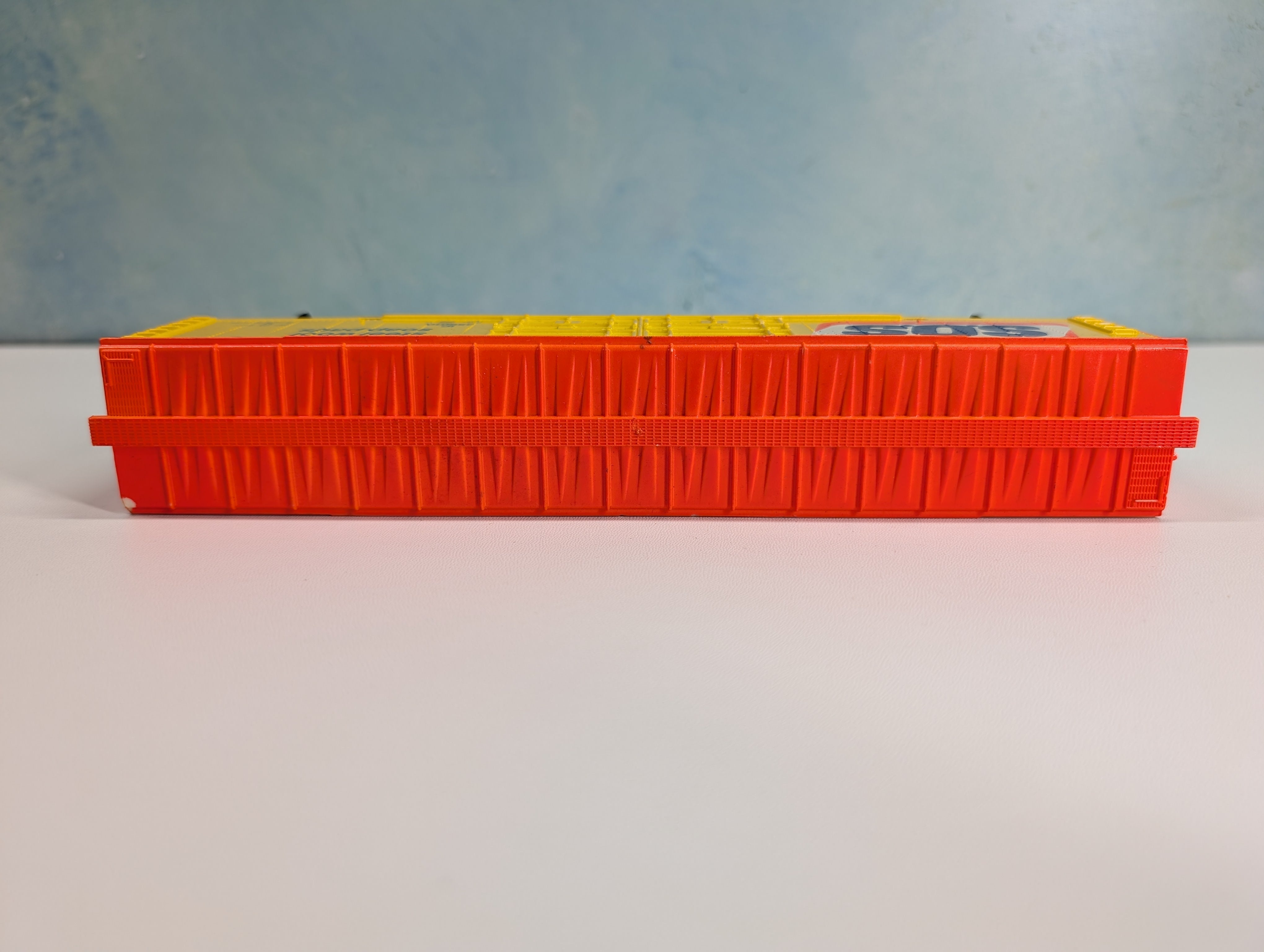 USED Tyco HO Scale 62' Billboard Box Car S.O.S. IC #259010
