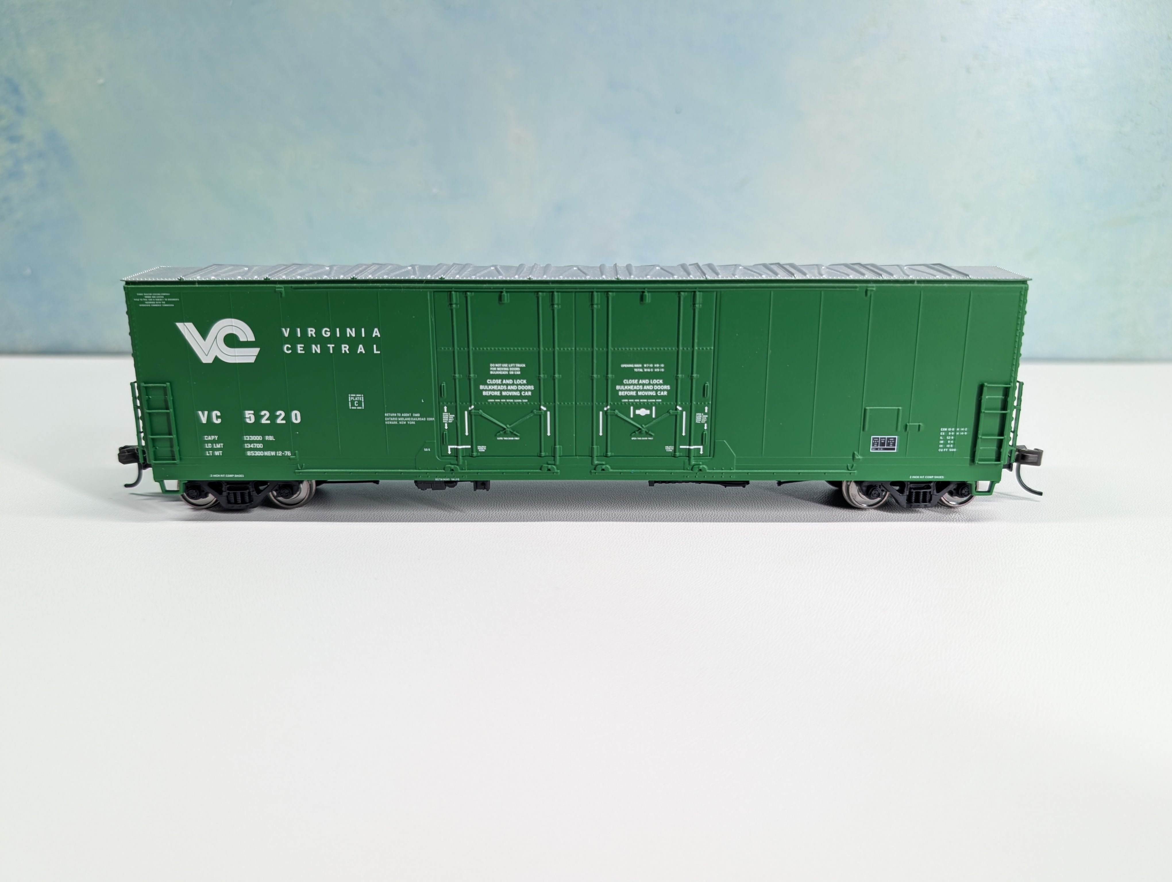 USED Atlas HO Scale 52' Double Plug Door Box Car Virginia Central VC #5220 Metal Wheels