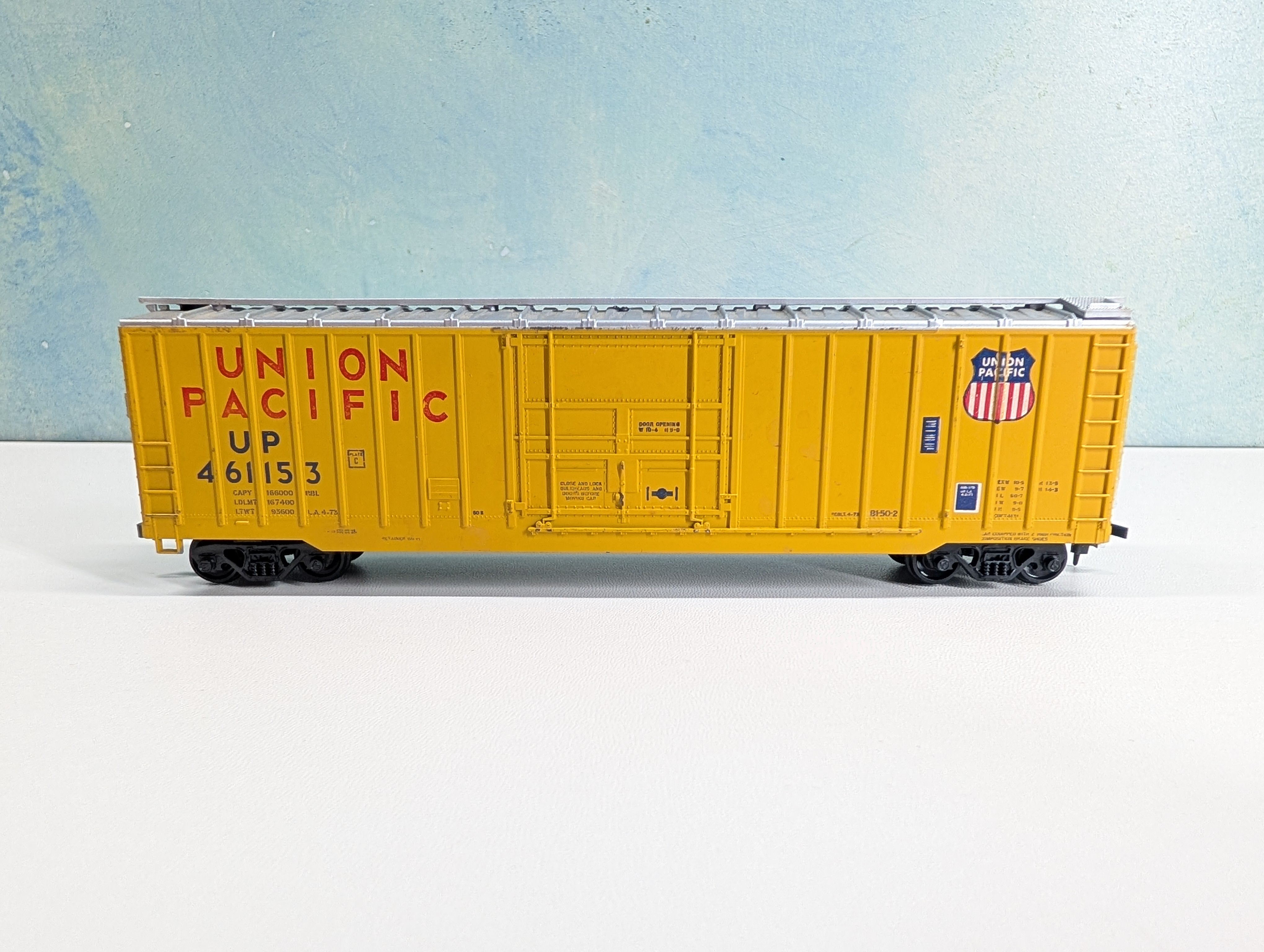 USED Athearn HO Scale 50' Box Car Union Pacific UP #461153