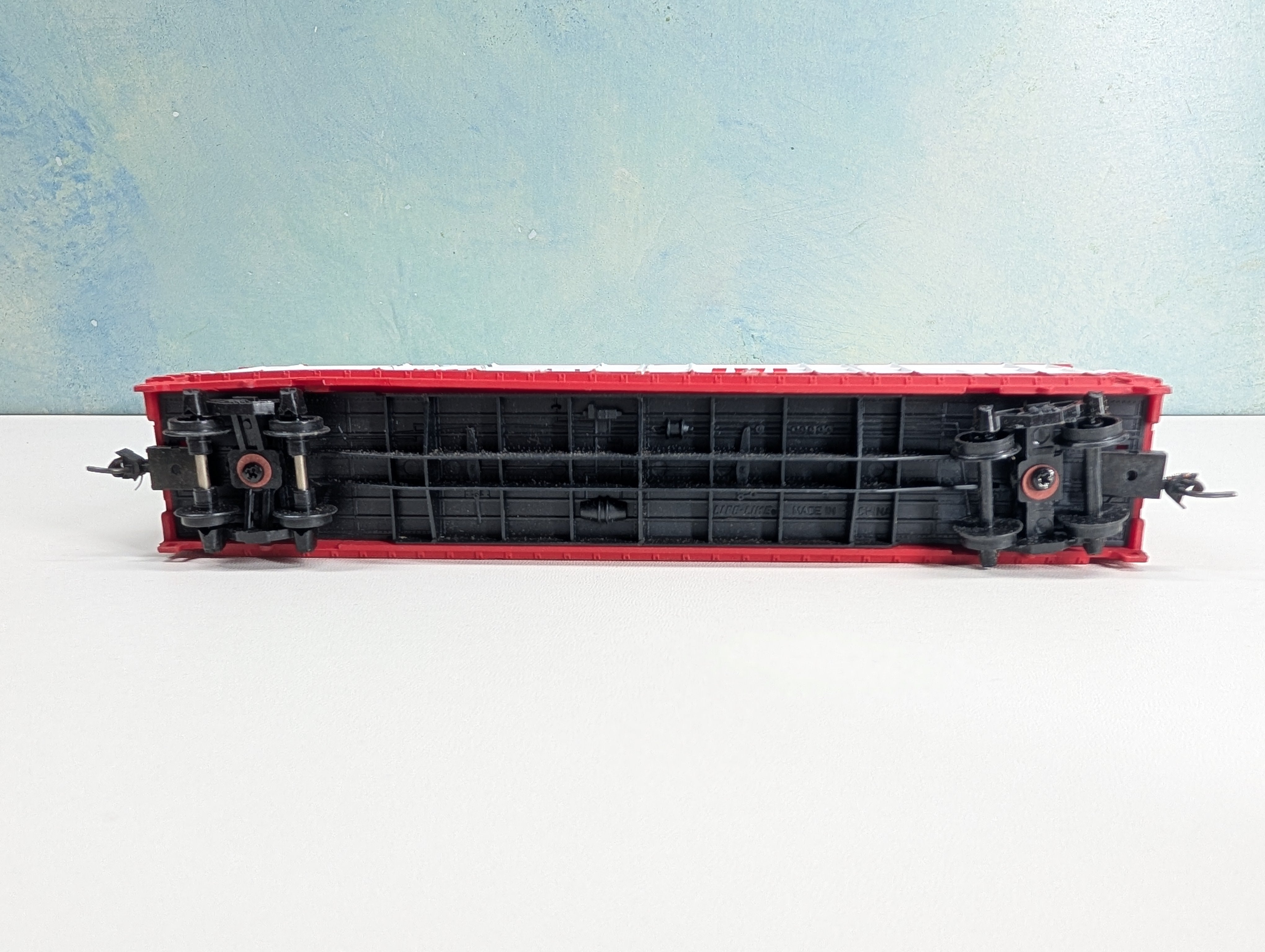 USED Life-Like HO Scale 54' Thrall Door Box Car MacMillan-Bloedell LUNX #4323