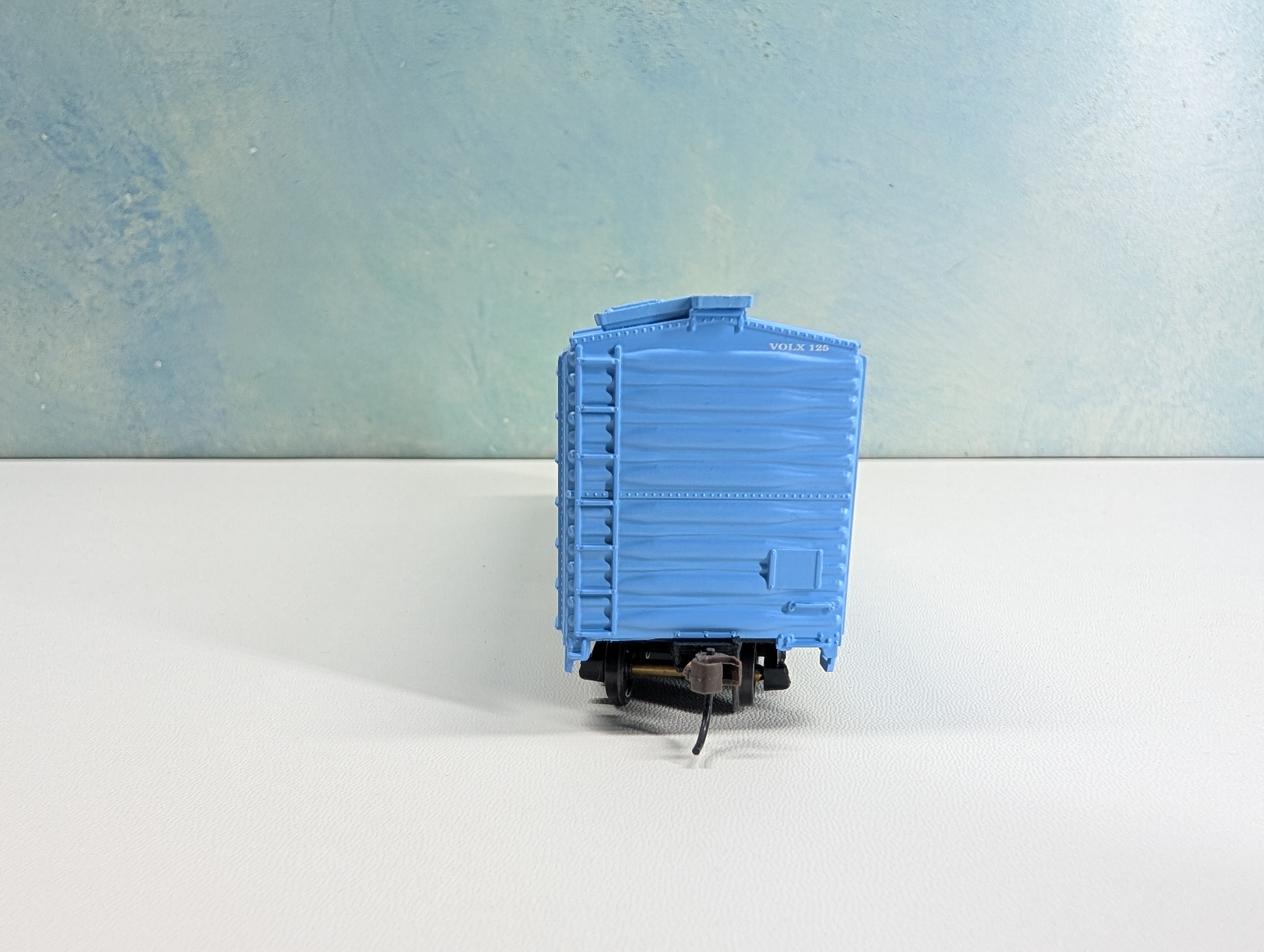 USED Roundhouse HO Scale 50' Plug Door Box Car Volclay VOLX #125