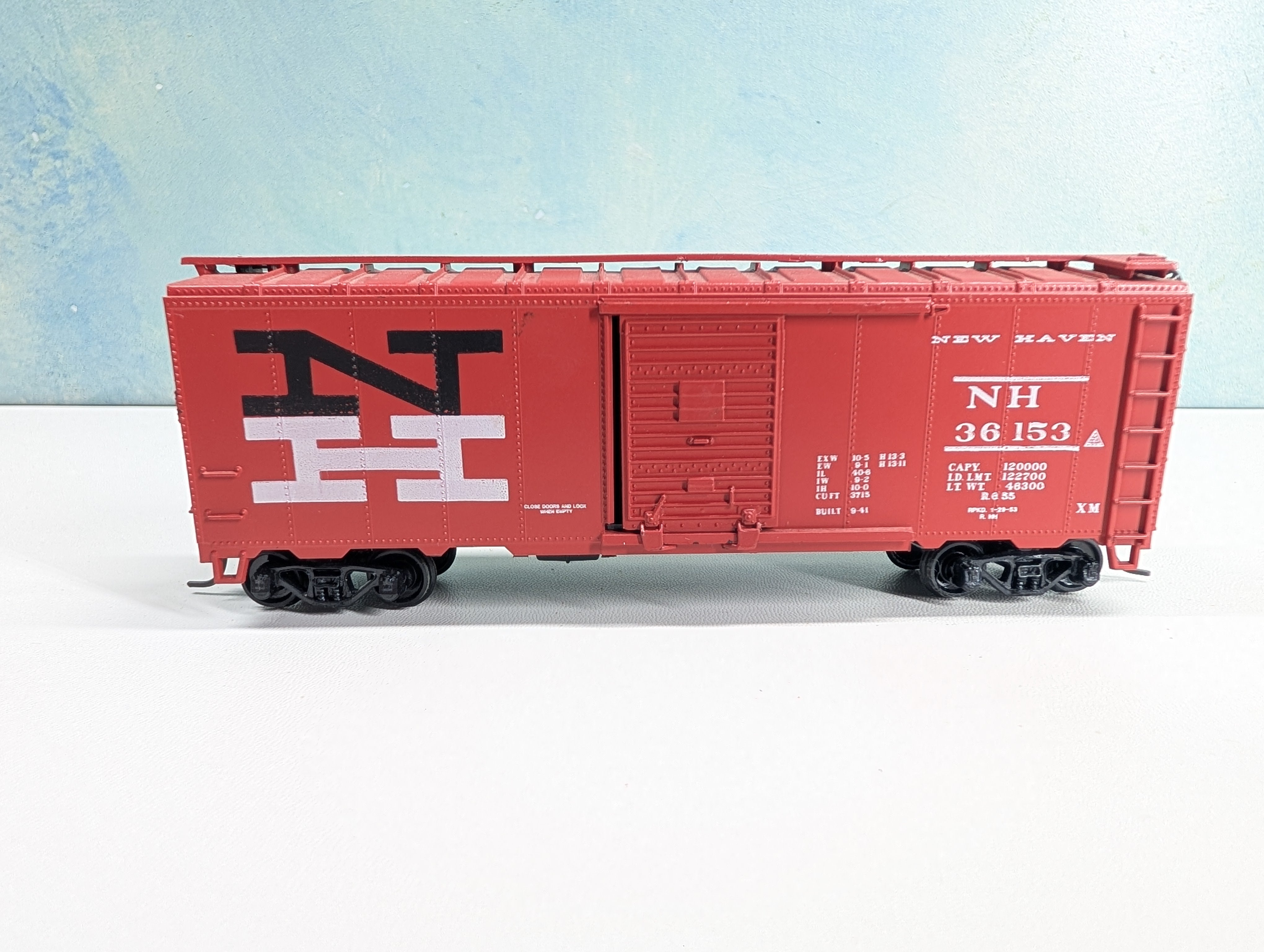 USED Athearn HO Scale 40' Box Car New Haven NH #36153