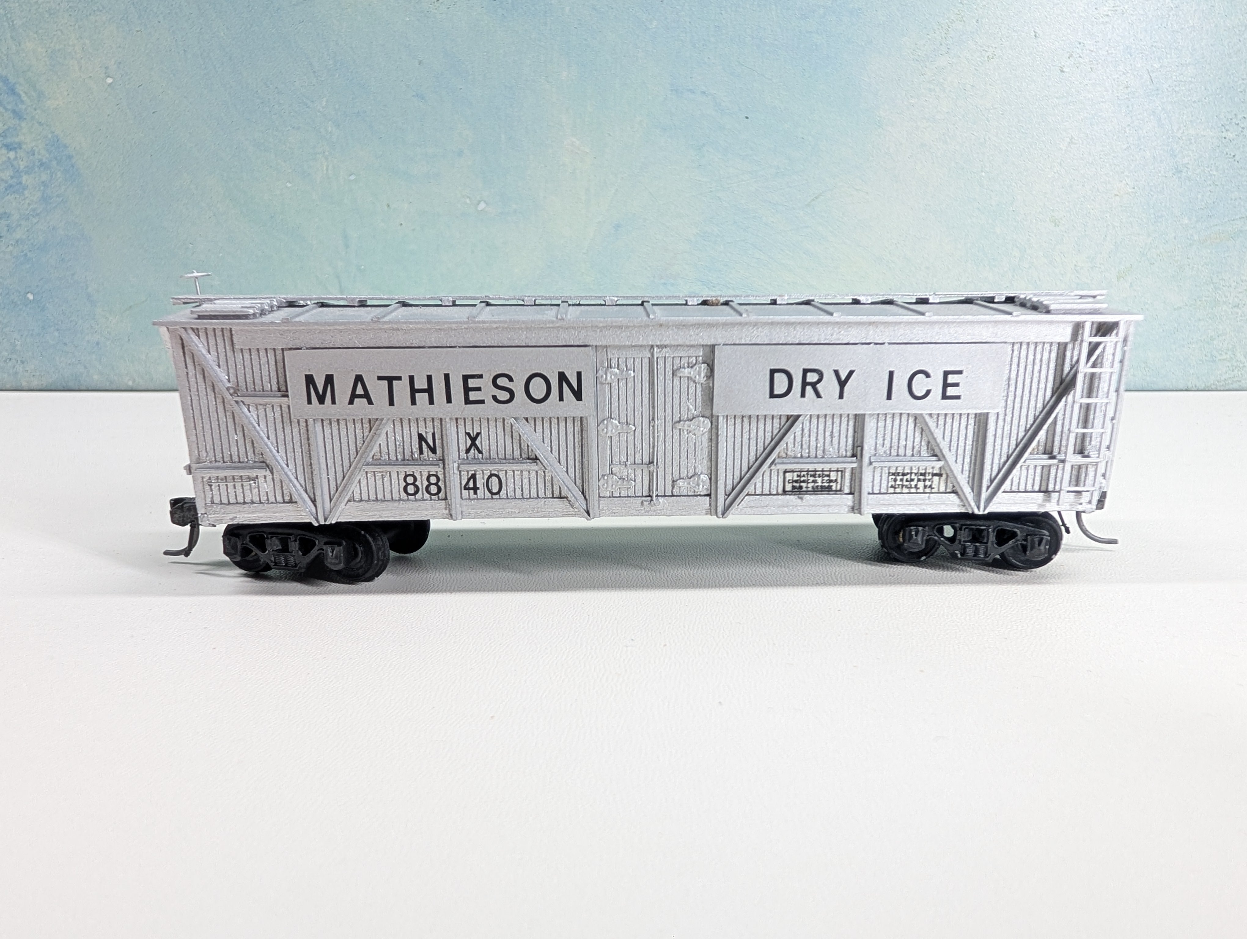 USED Ambroid HO Scale 41' Reefer Mathieson Dry Ice NX #8840 Assembled Wood Kit