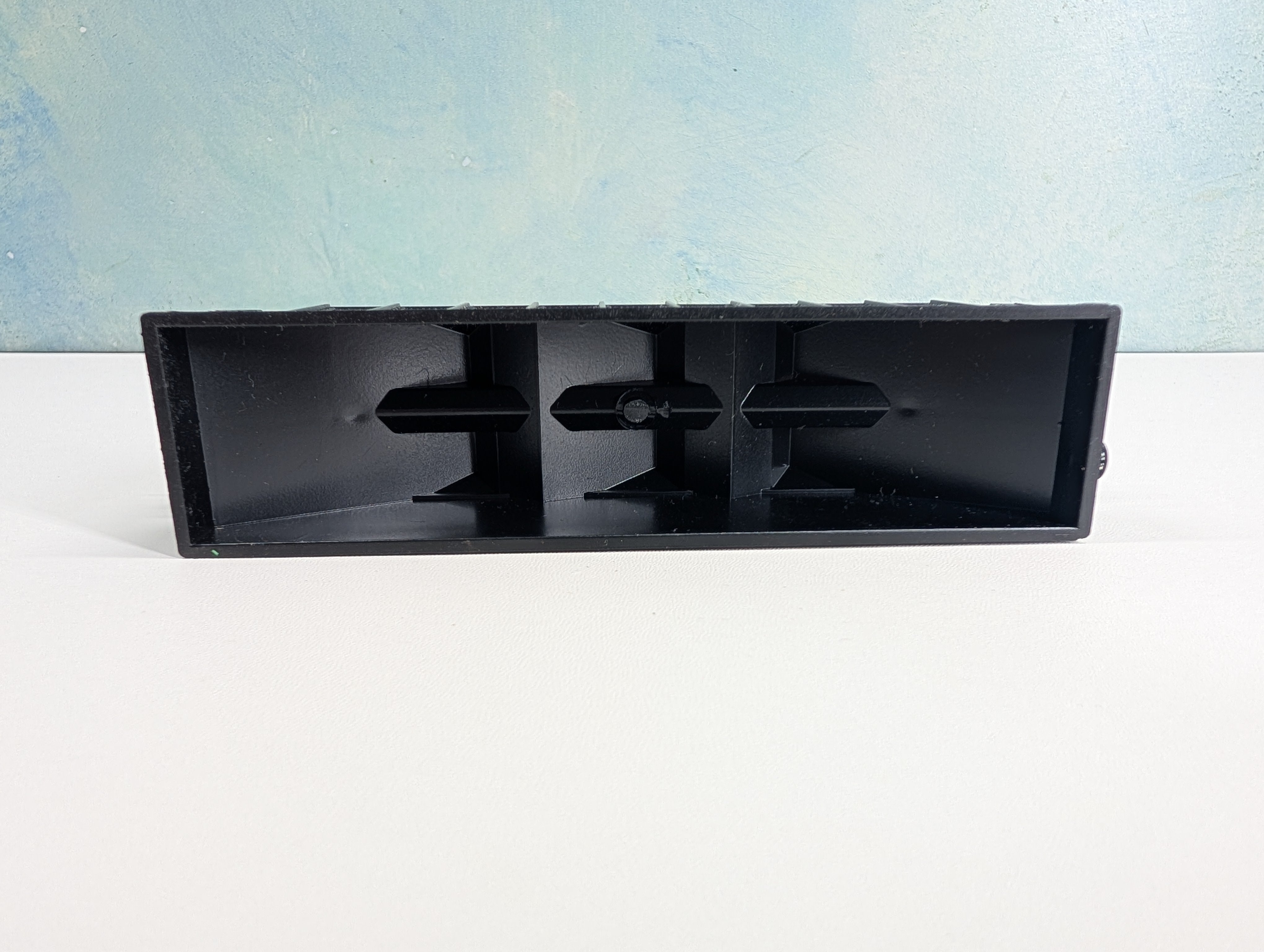 USED Roundhouse HO Scale 40' Rib-Side 3 Bay Hopper Norfolk & Western NW #107591 EX Virginian