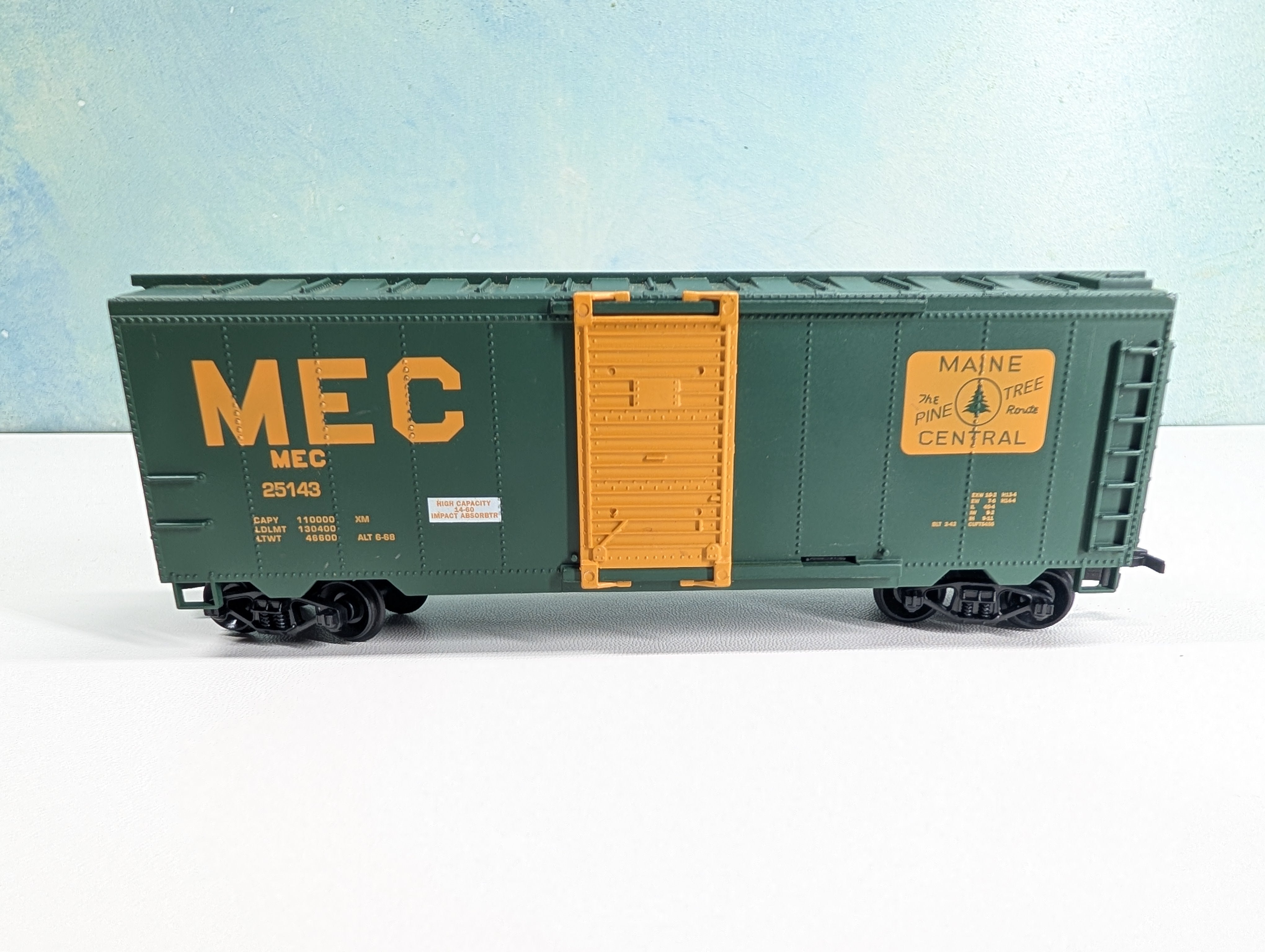 USED Life-Like HO Scale 40' Box Car Maine Central MEC #25143