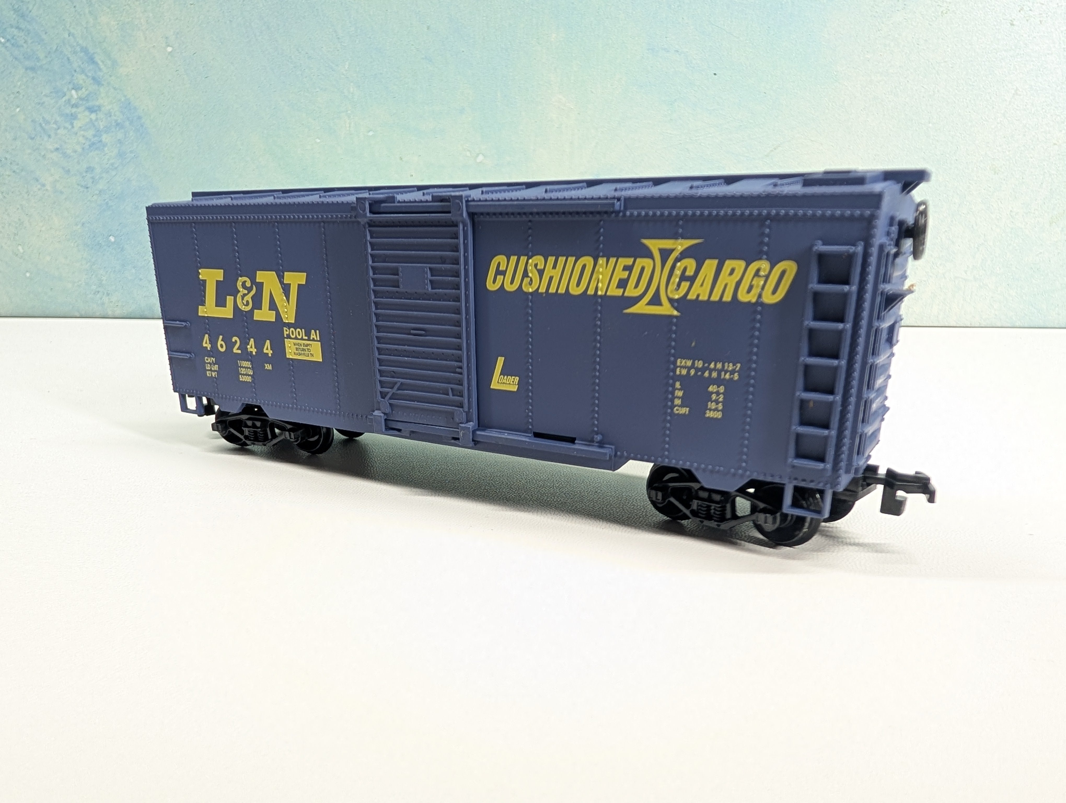 USED Life-Like HO Scale 40' Box Car Louisville & Nashville L&N #46244