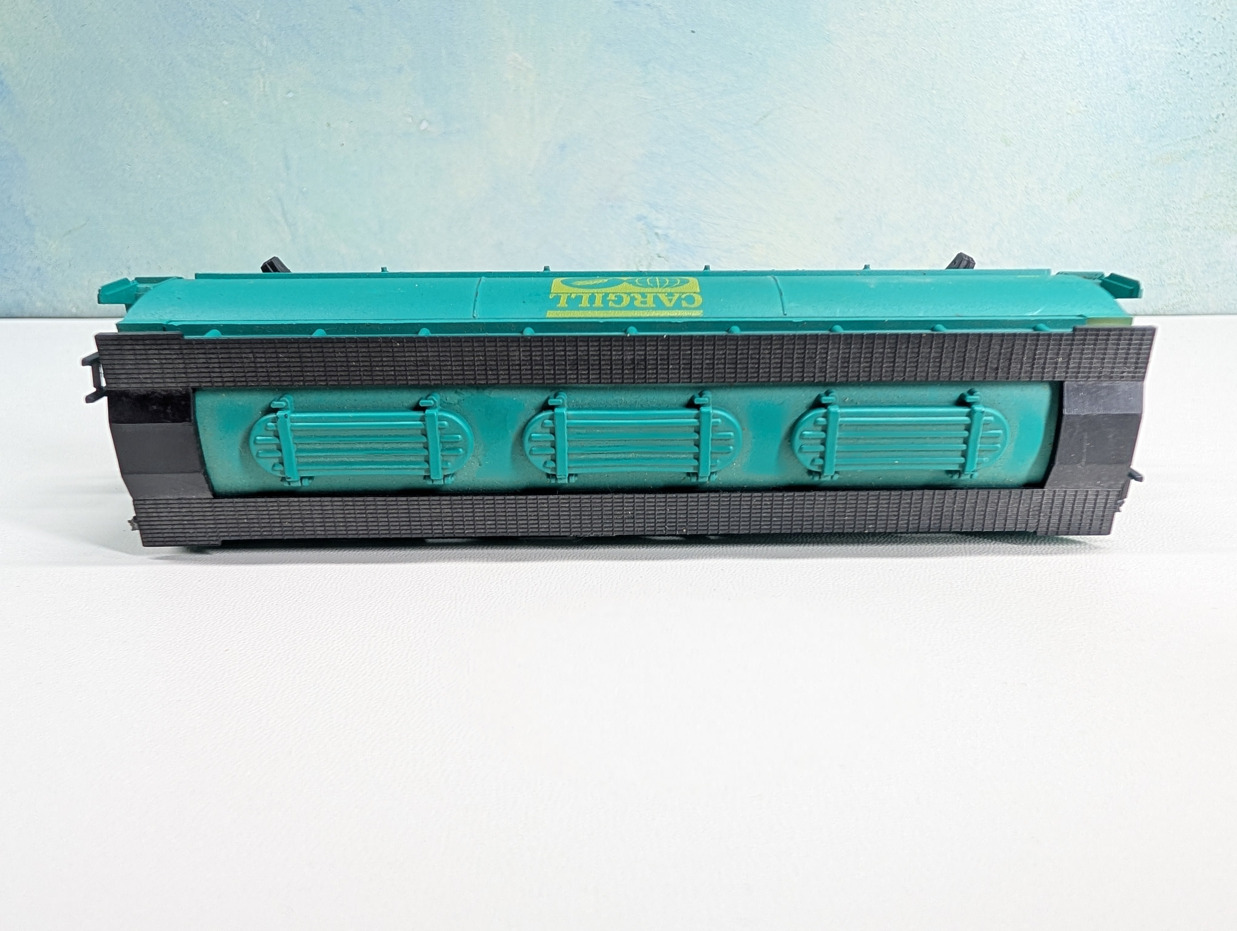 USED Roco HO Scale ACF Centerflow Covered Hopper Cargill TIDX #2514