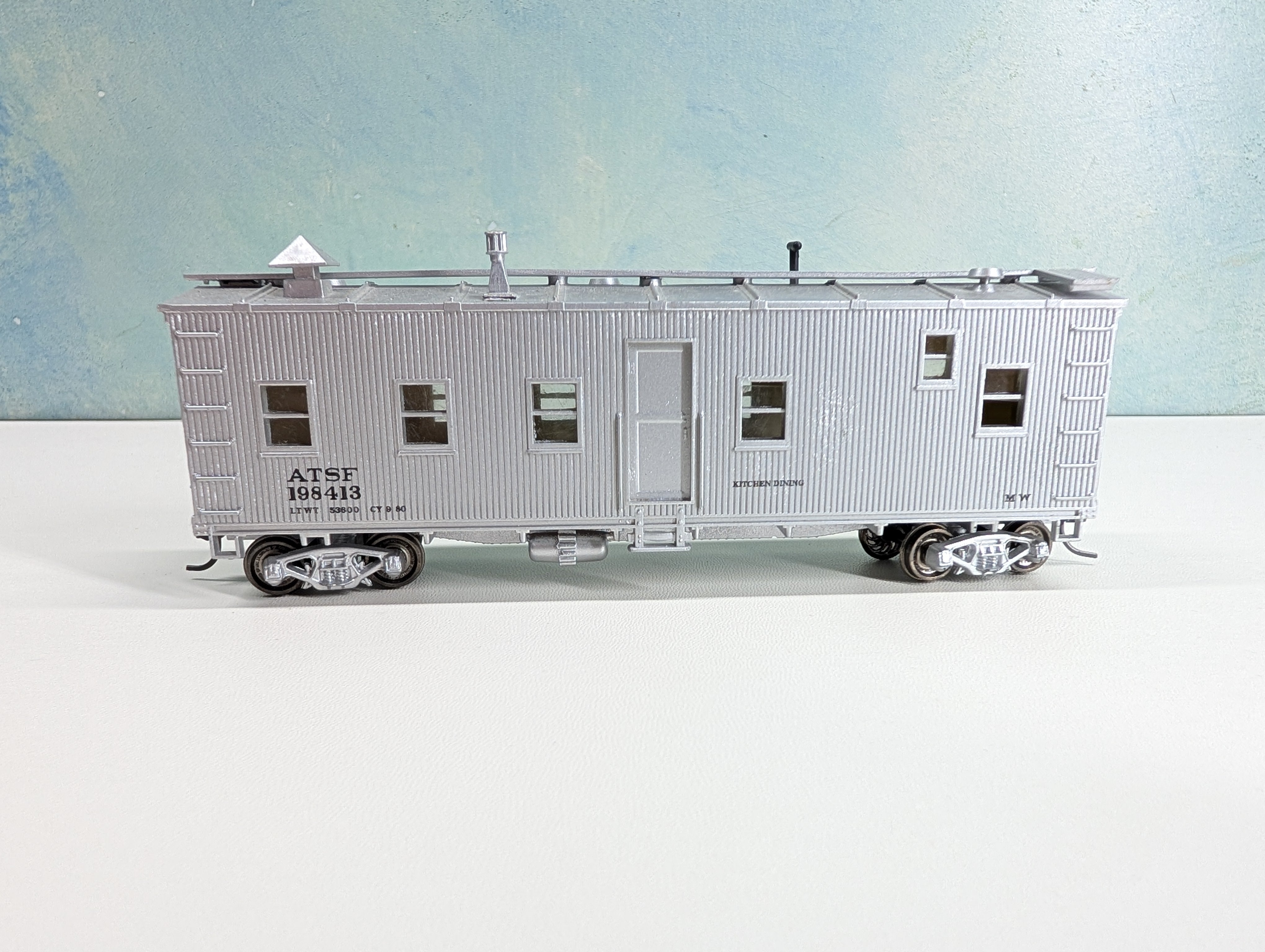 USED HO Scale Maintenance Car, Kitchen Dining Santa Fe ATSF #198413 Metal Wheels