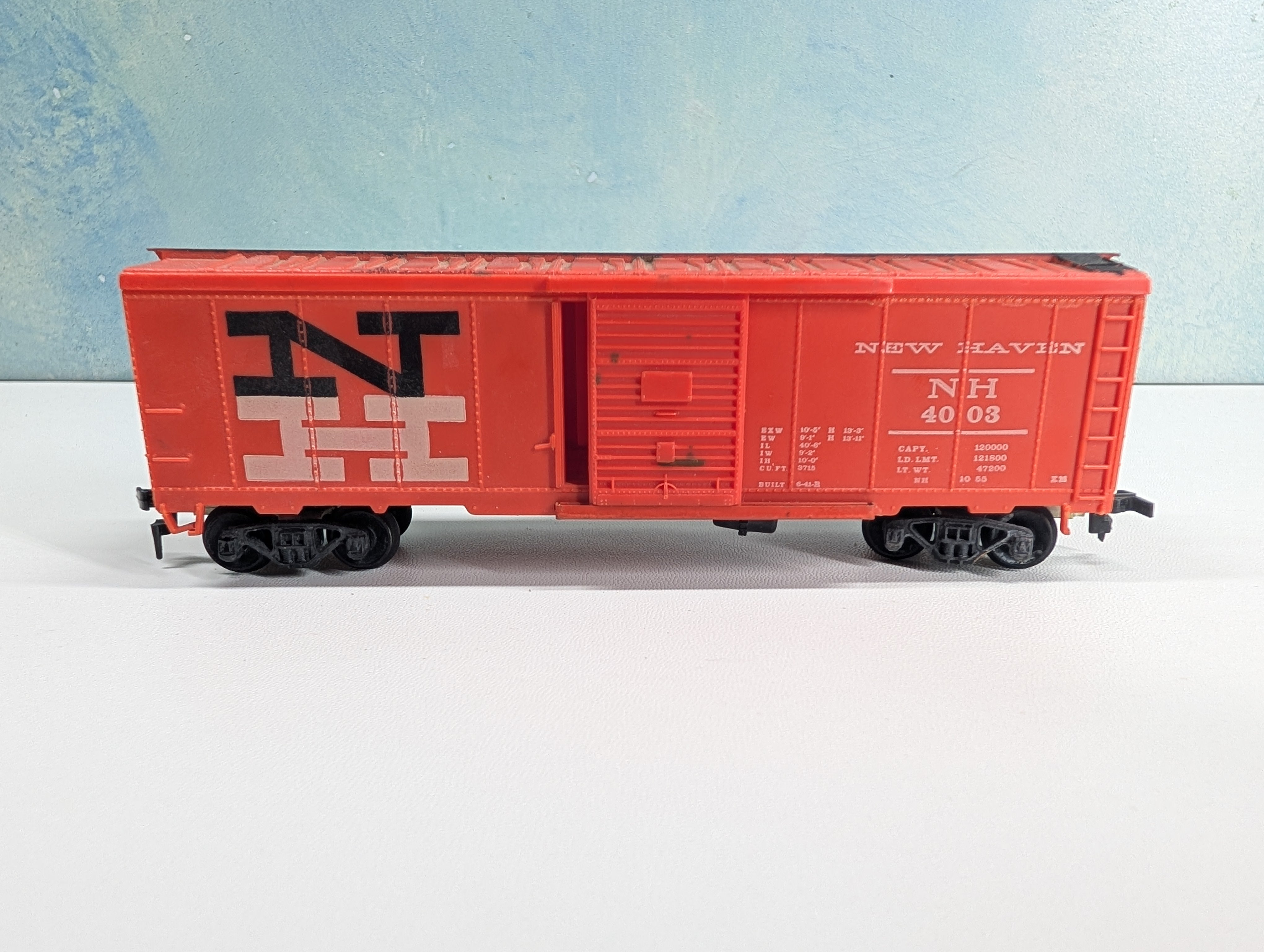 USED REVELL HO Scale Box Car New Haven NH #4003