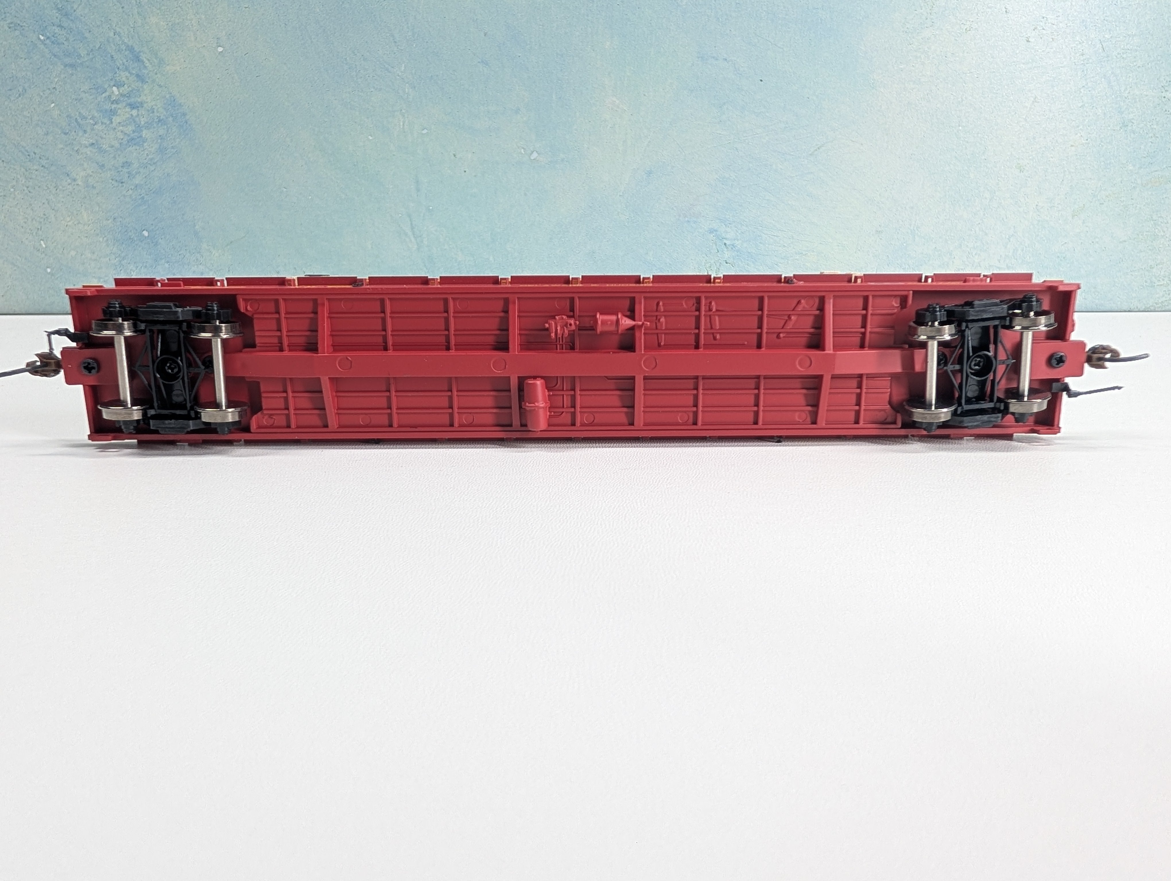 USED Walthers HO Scale 60' Flat Car w/ Custom Load Delaware and Hudson D&H #16144 Metal Wheels