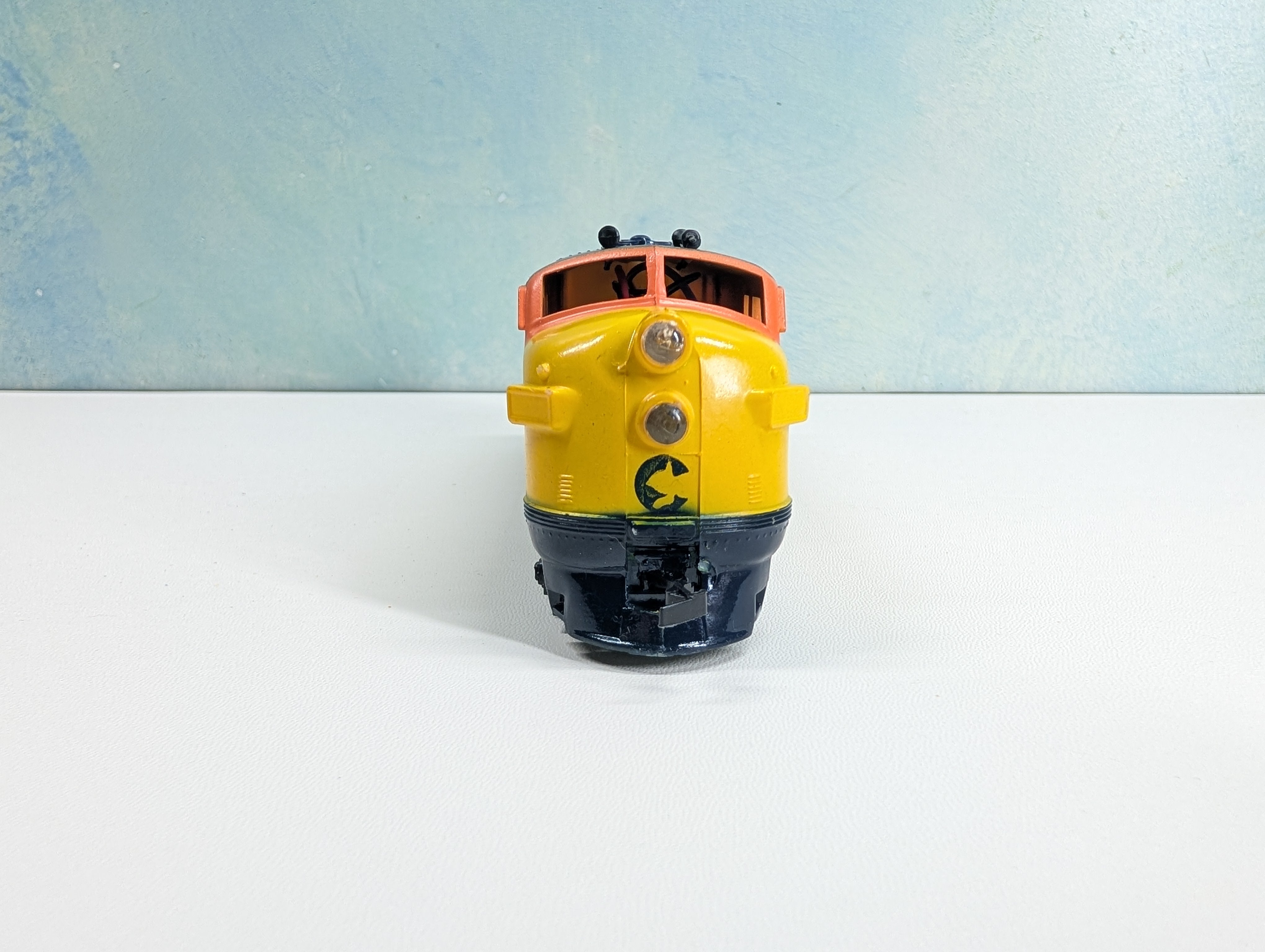 USED Life-Like HO Scale Diesel Locomotive Chessie System C&O #4472 Parts/Repairs