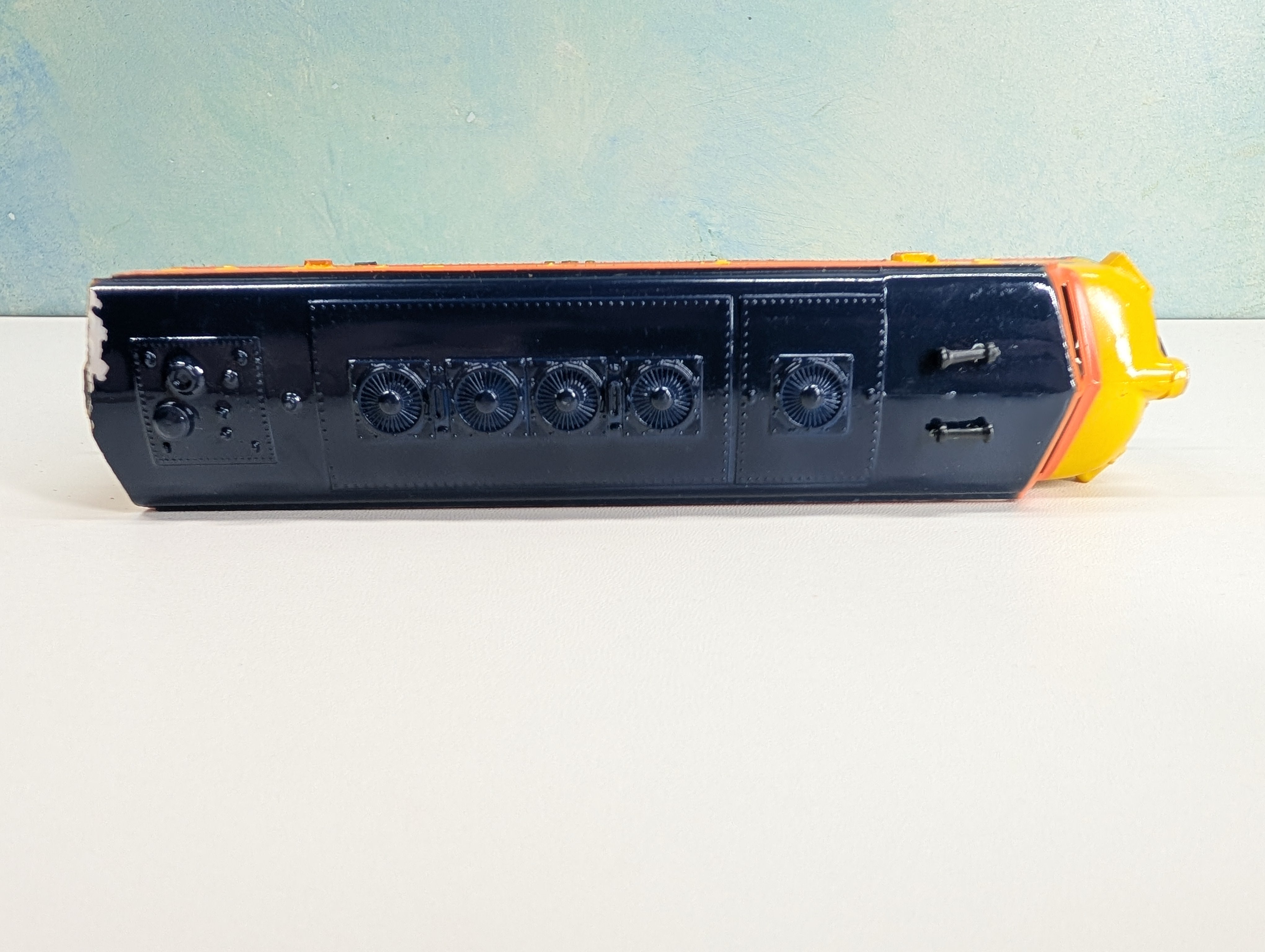 USED Life-Like HO Scale Diesel Locomotive Chessie System C&O #4472 Parts/Repairs