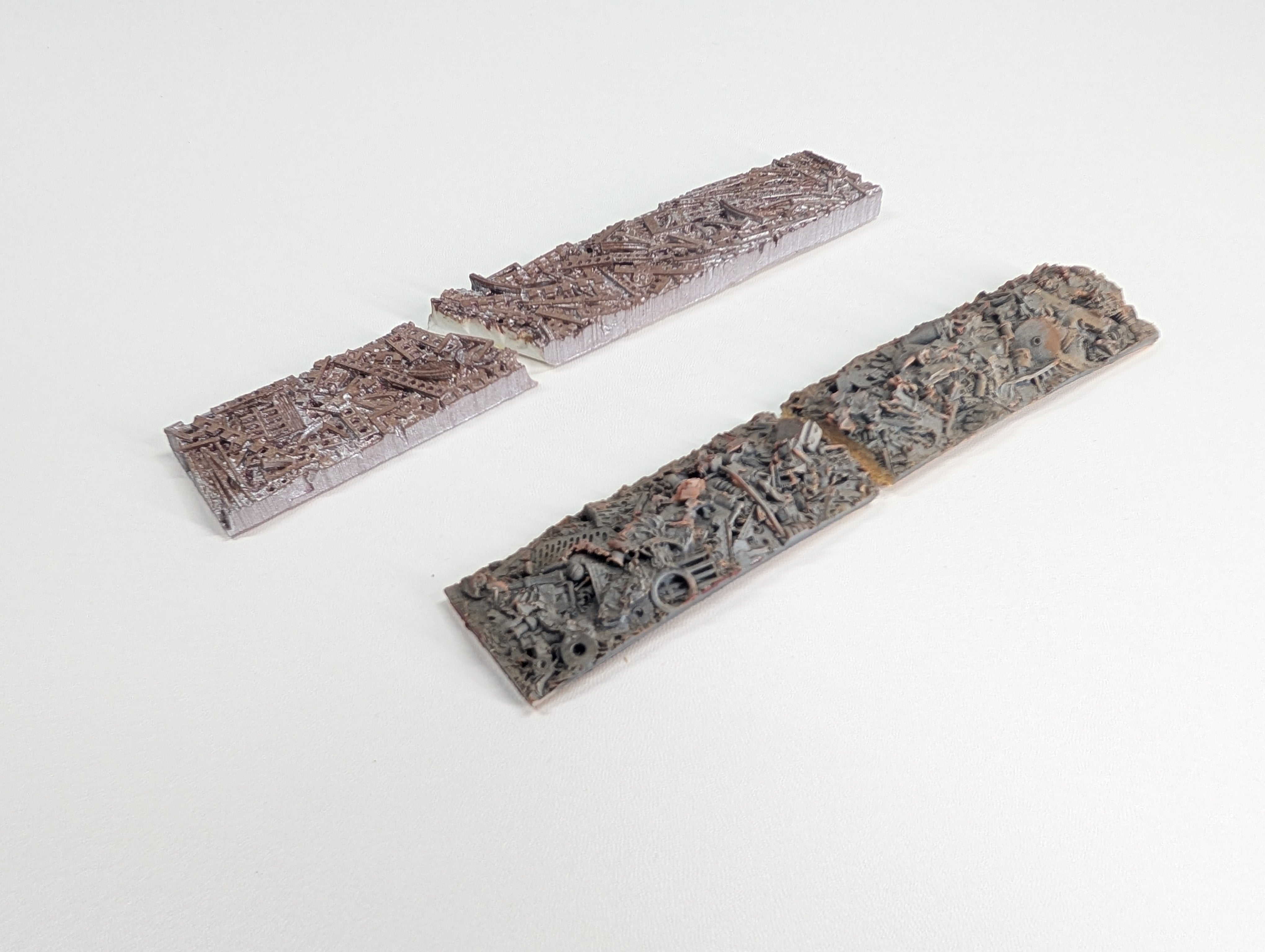 USED HO Scale Scrap Loads (Broken) (2 pcs)