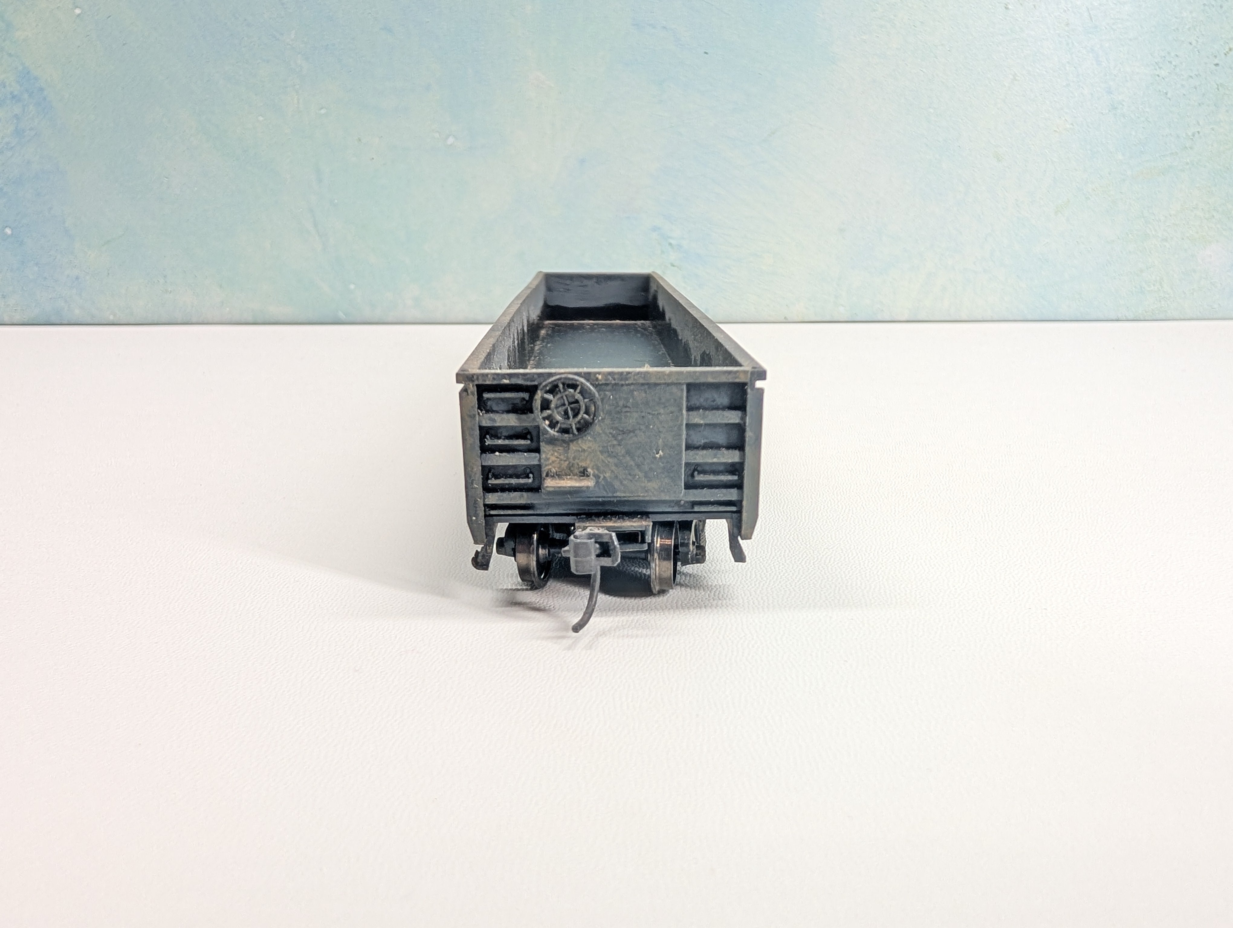 USED Roundhouse HO Scale Weathered 52' Gondola Elgin Joliet & Eastern EJ&E #87234 Metal Wheels