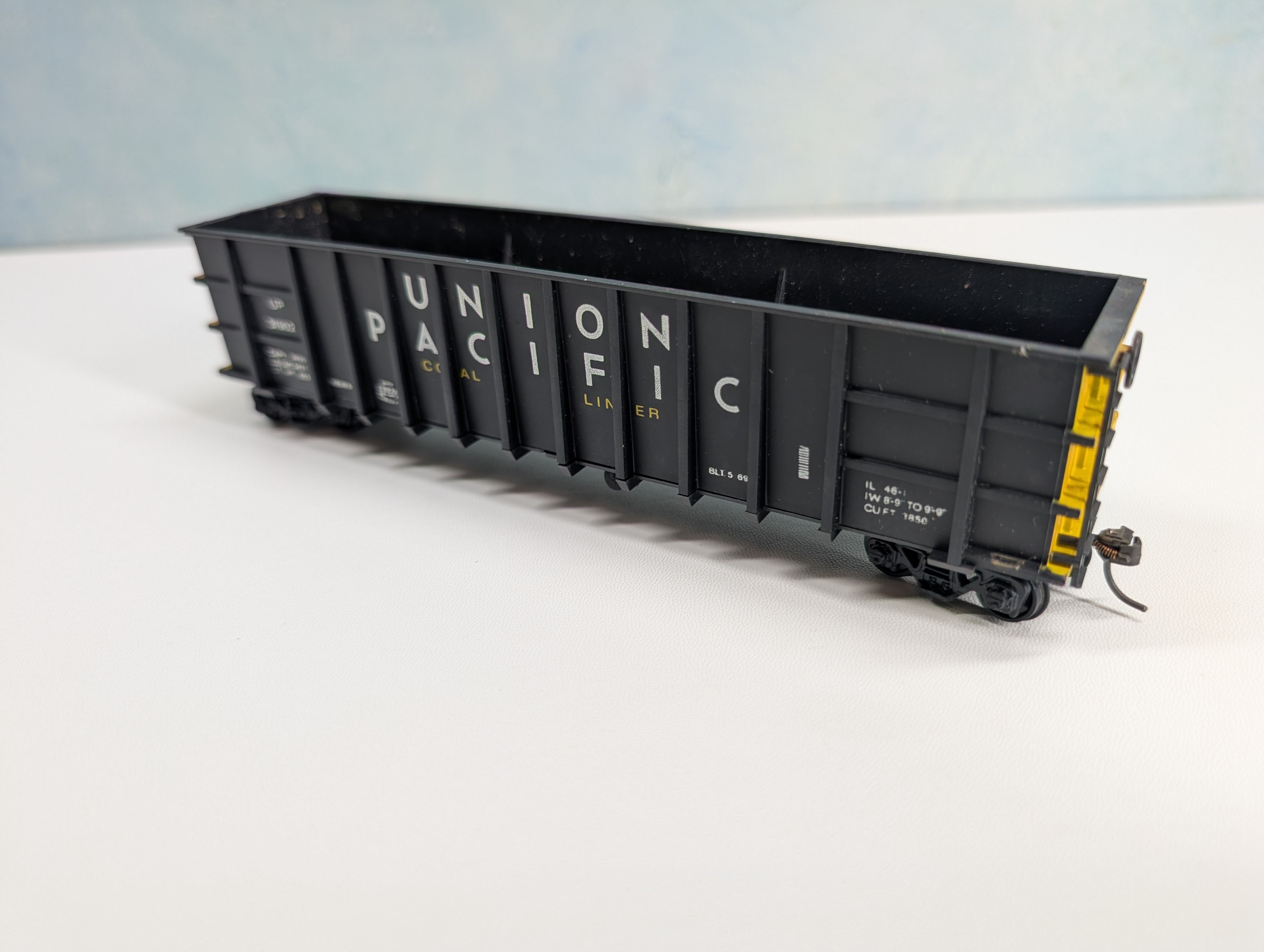 USED Roundhouse 1643 HO Scale 50' Thrall Gondola Union Pacific UP #31902