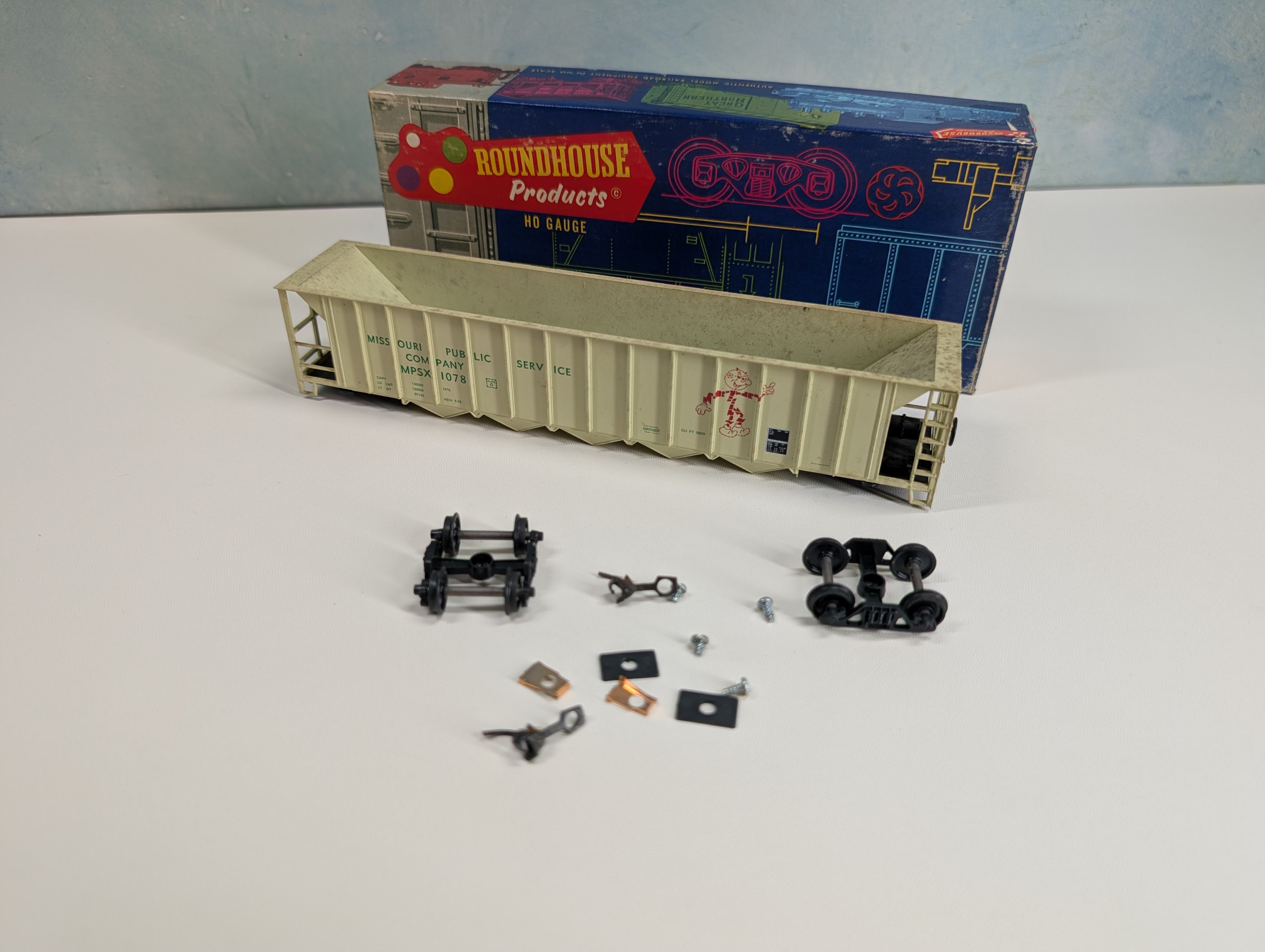 USED Roundhouse 1729 HO Scale 50' 5-Bay Hopper Missouri Public Service MPSX #1078 KIT