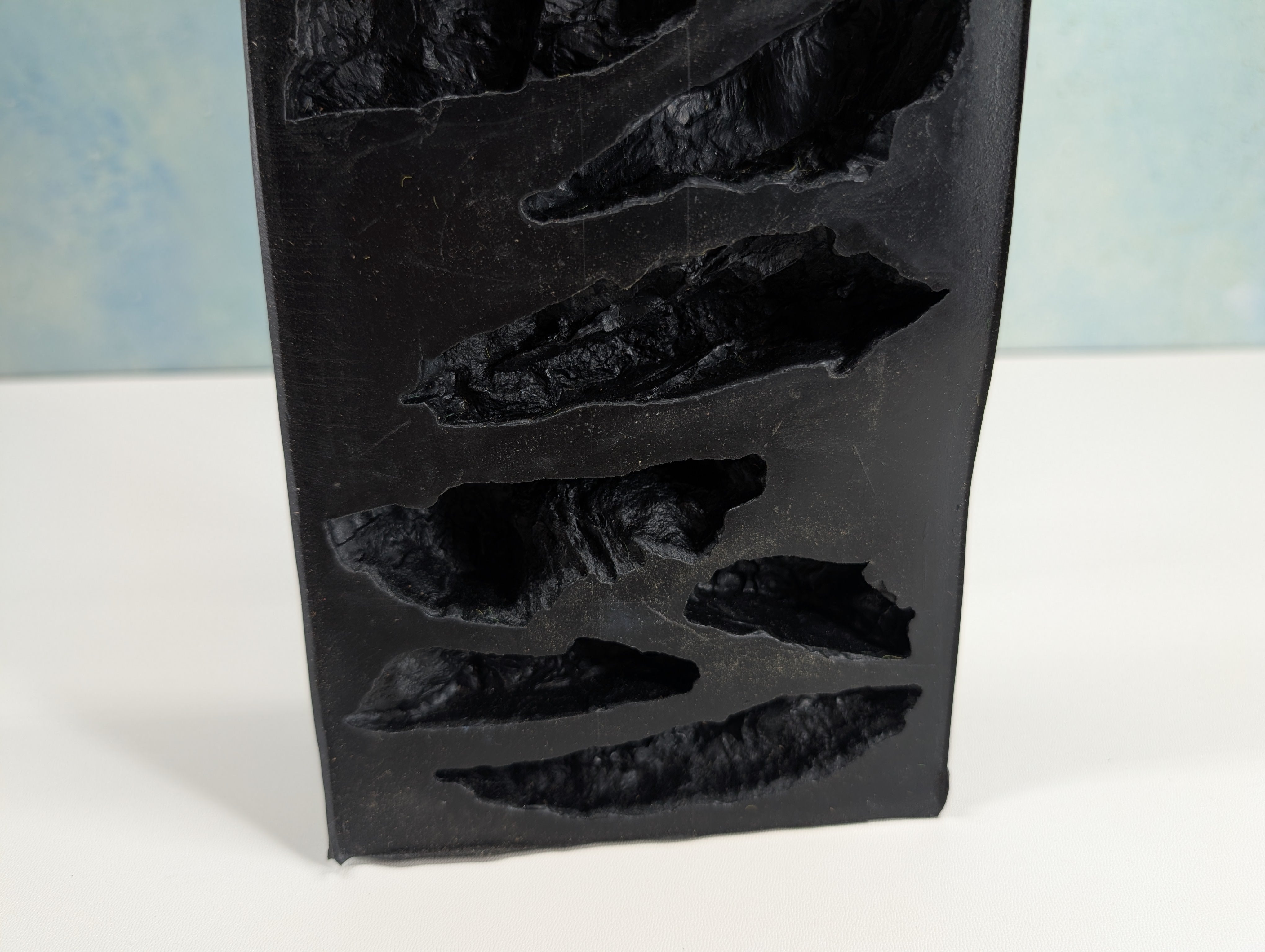 USED Woodland Scenics C1233 HO Scale Rock Mold - Embankments