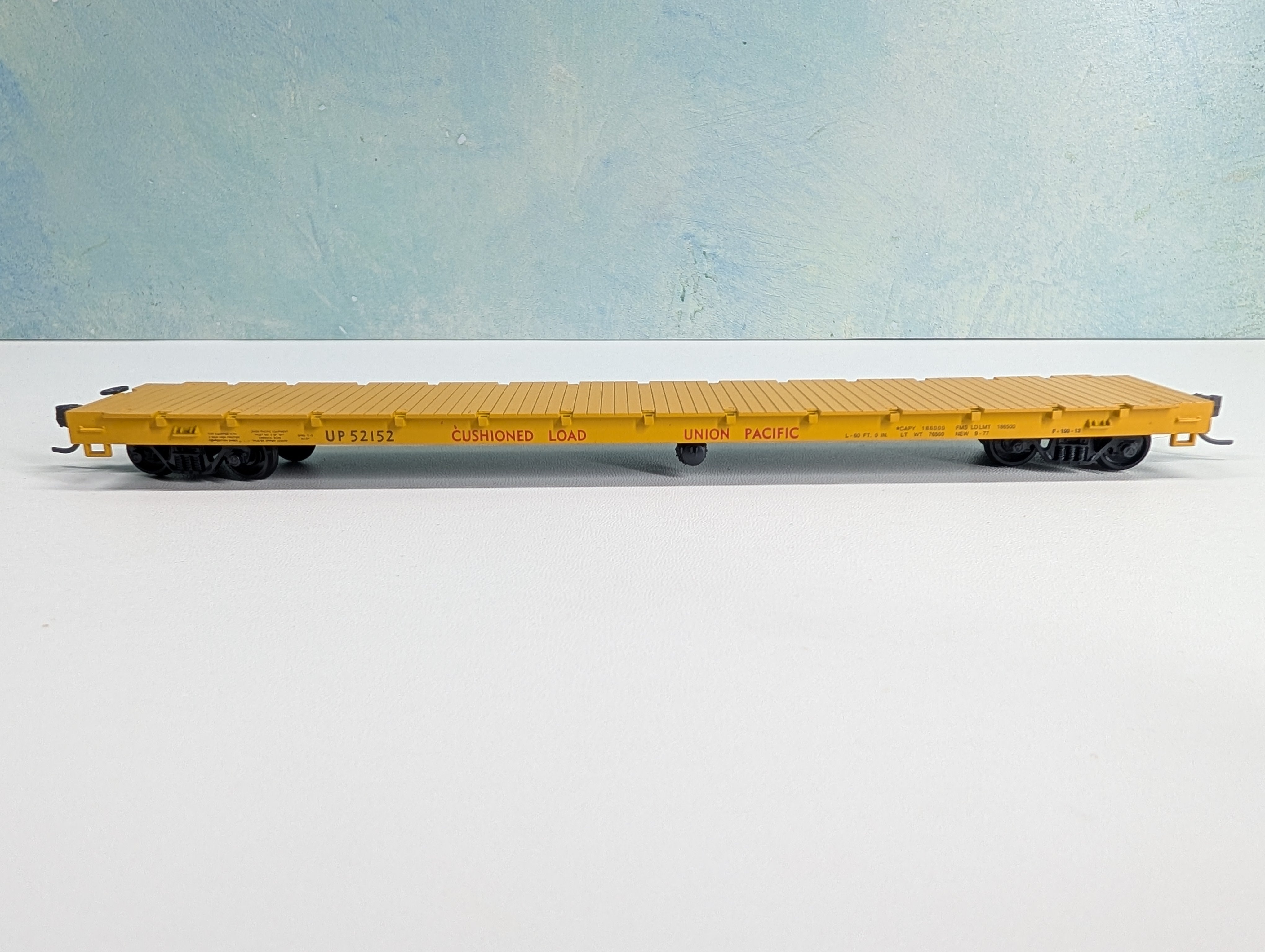 USED Roundhouse 1286 HO Scale 60' Flat Car Union Pacific UP #52152