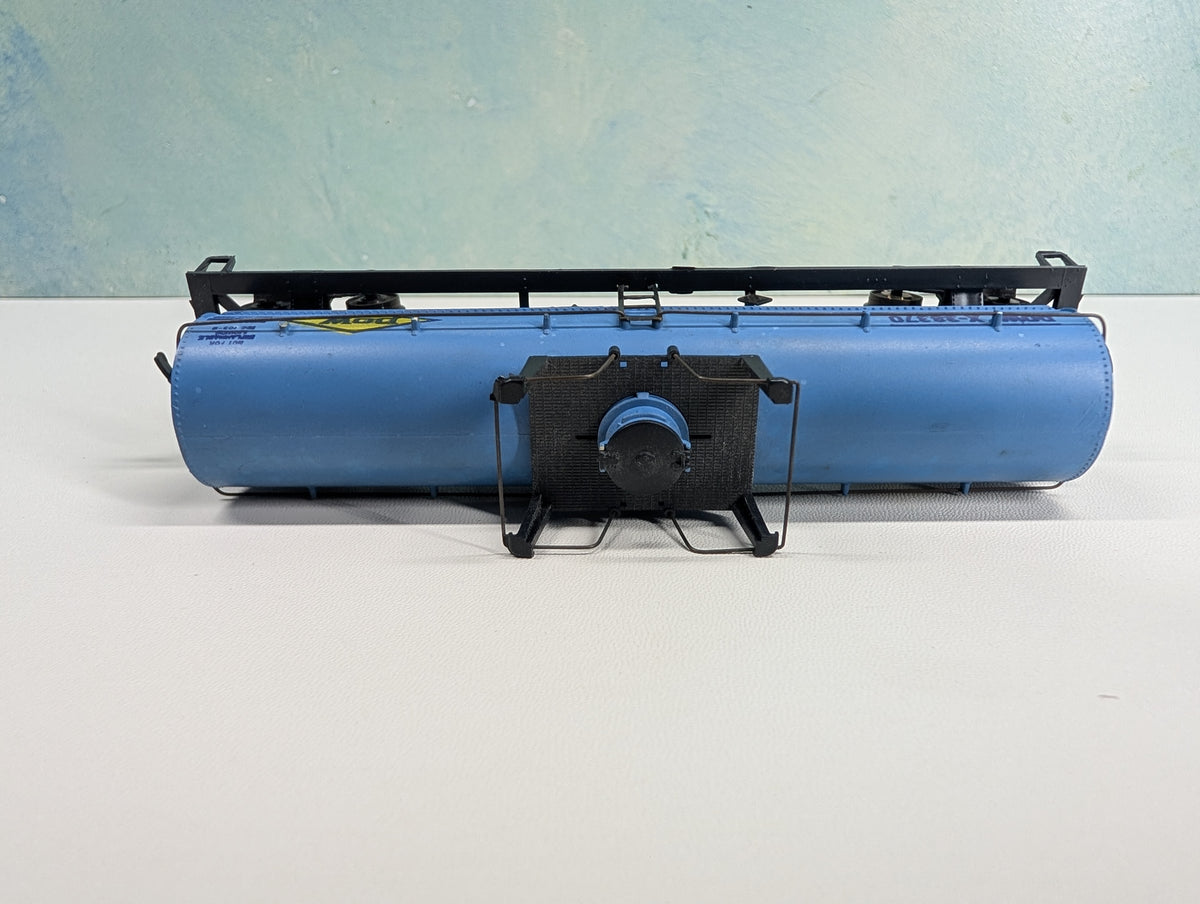 USED Athearn HO Scale Chemical Tank Car Dow Chemical DOWX #38370