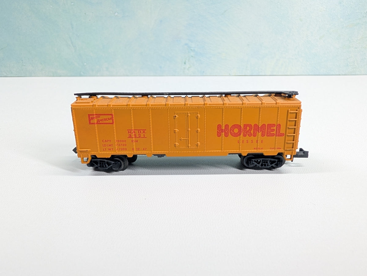 USED Postage Stamp Trains Aurora N Scale Box Car Hormel NADX #3521