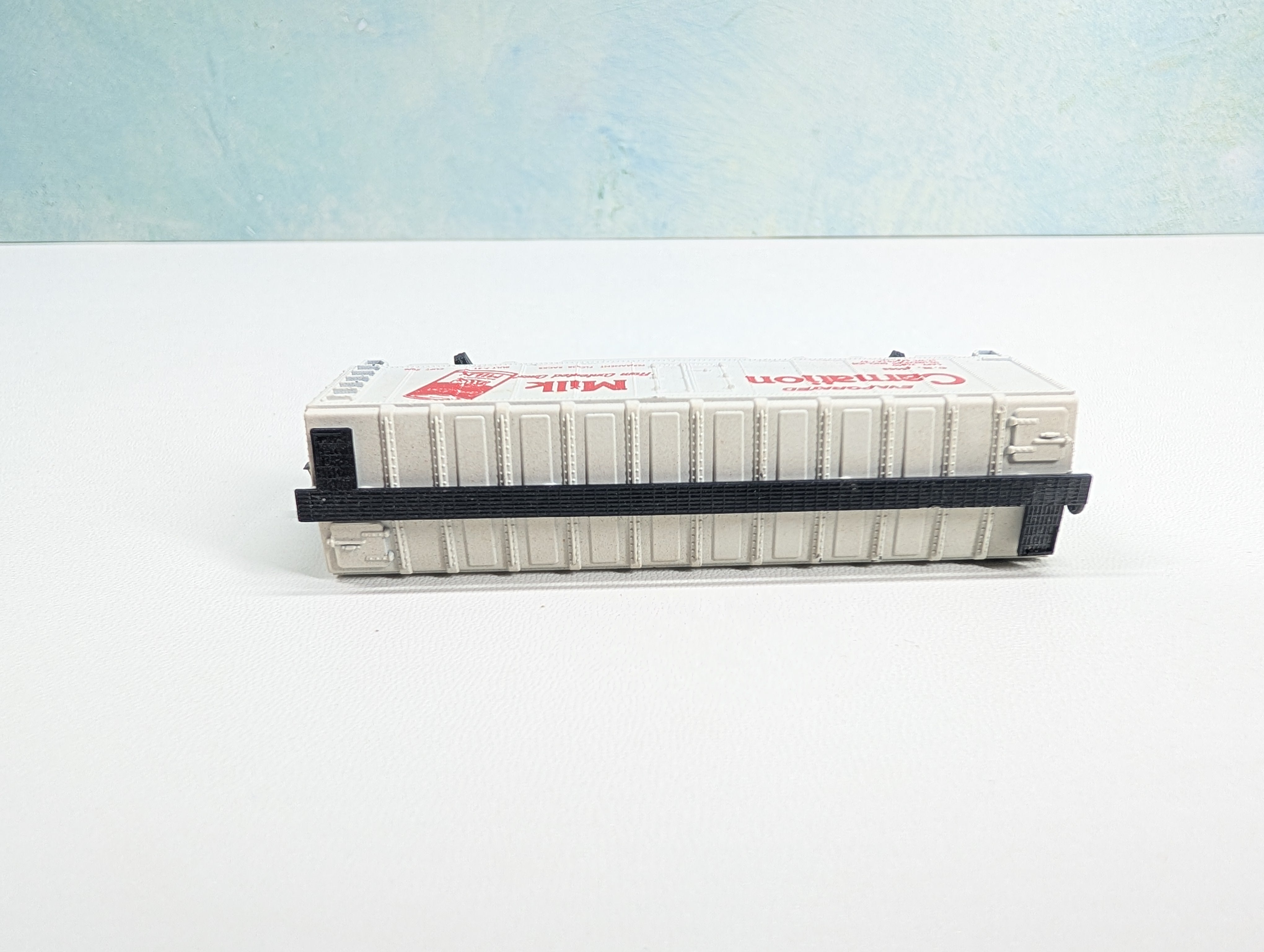 USED Postage Stamp Trains Aurora N Scale Box Car Carnation Milk CM #25063