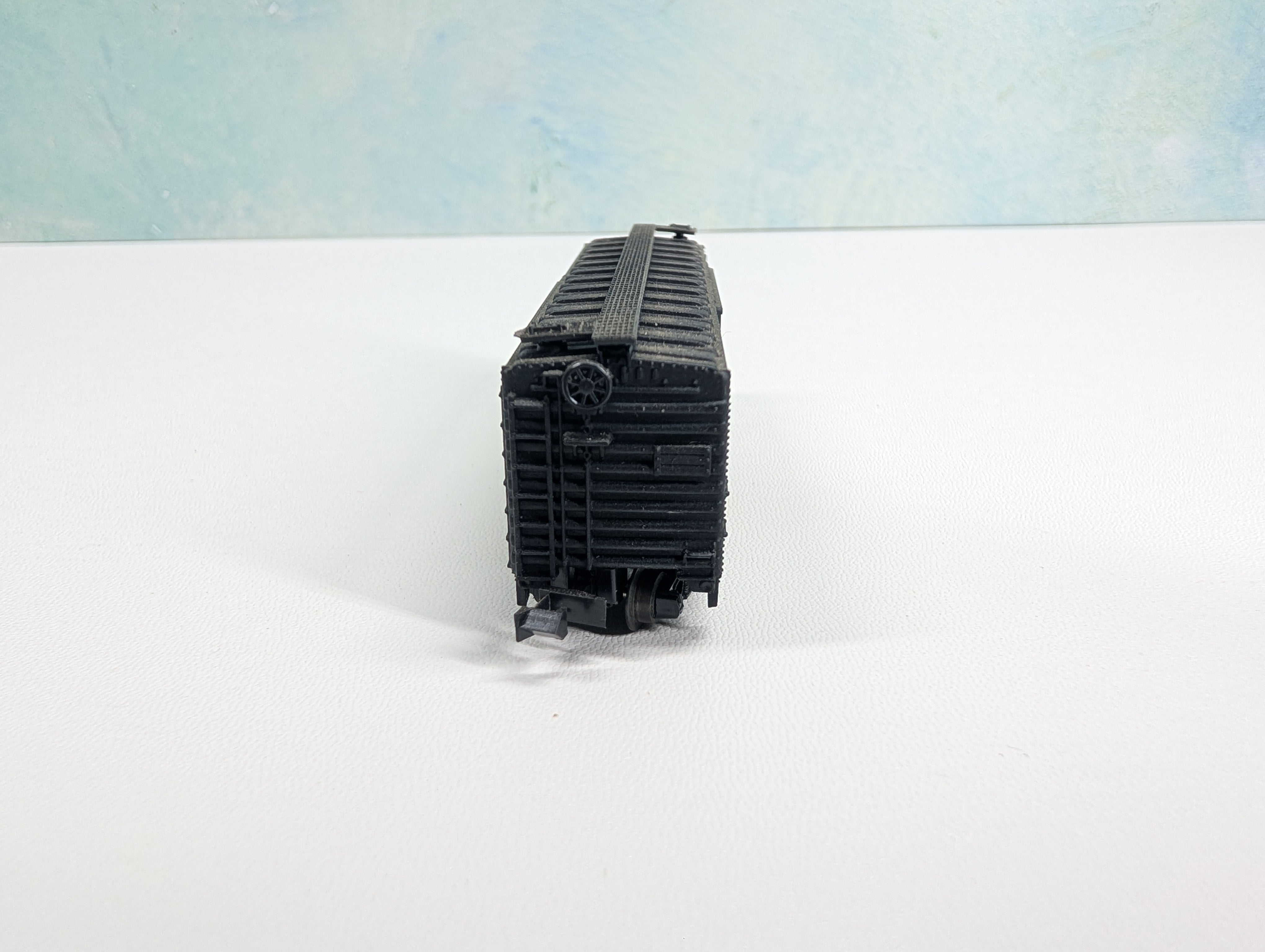 USED Postage Stamp Trains Aurora N Scale Box Car New Haven NH #32957
