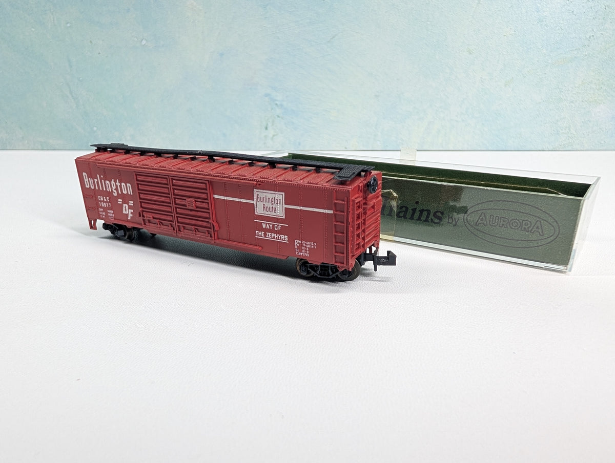 USED Postage Stamp Trains Aurora N Scale 50' DD Box Car Burlington CB&Q #18517 Red