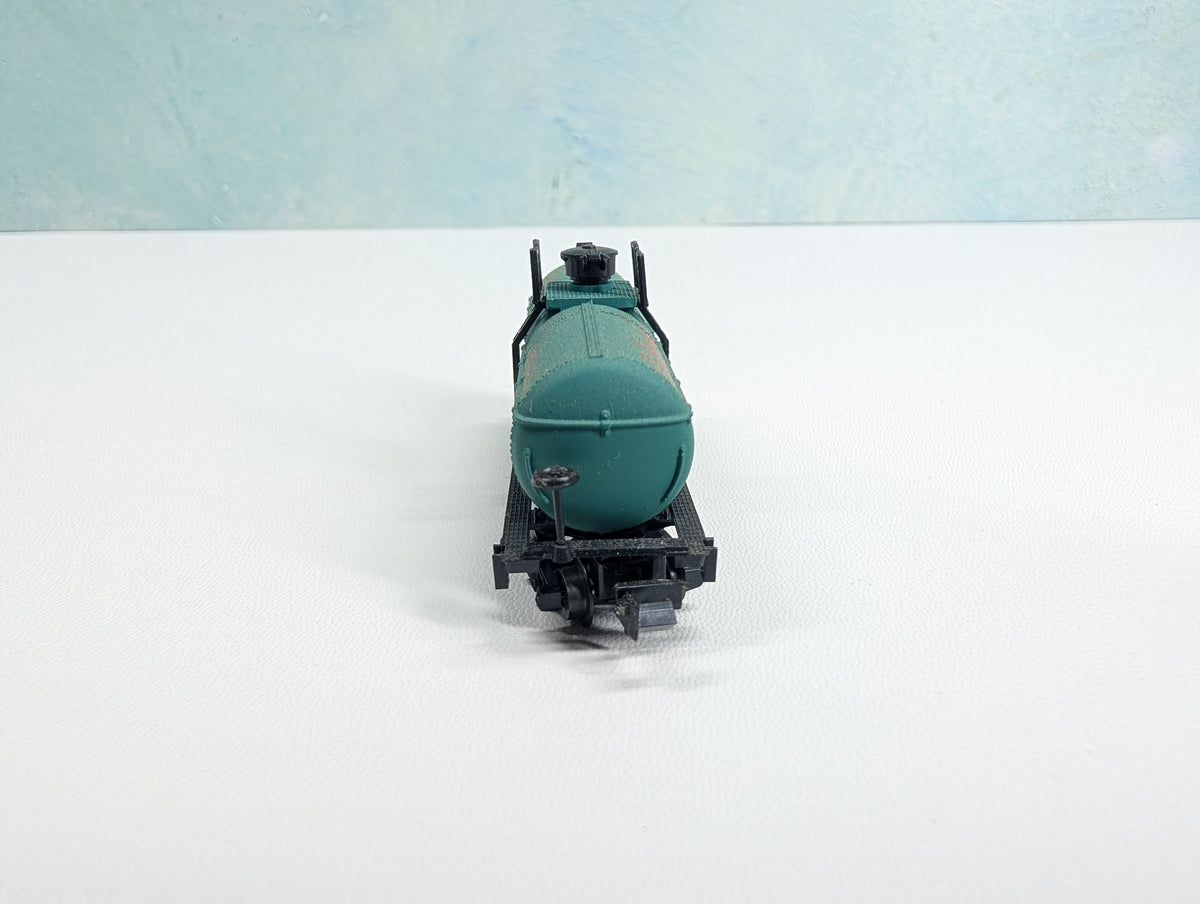 USED Postage Stamp Trains Aurora N Scale Tank Car Celanese Chemicals GATX #39617