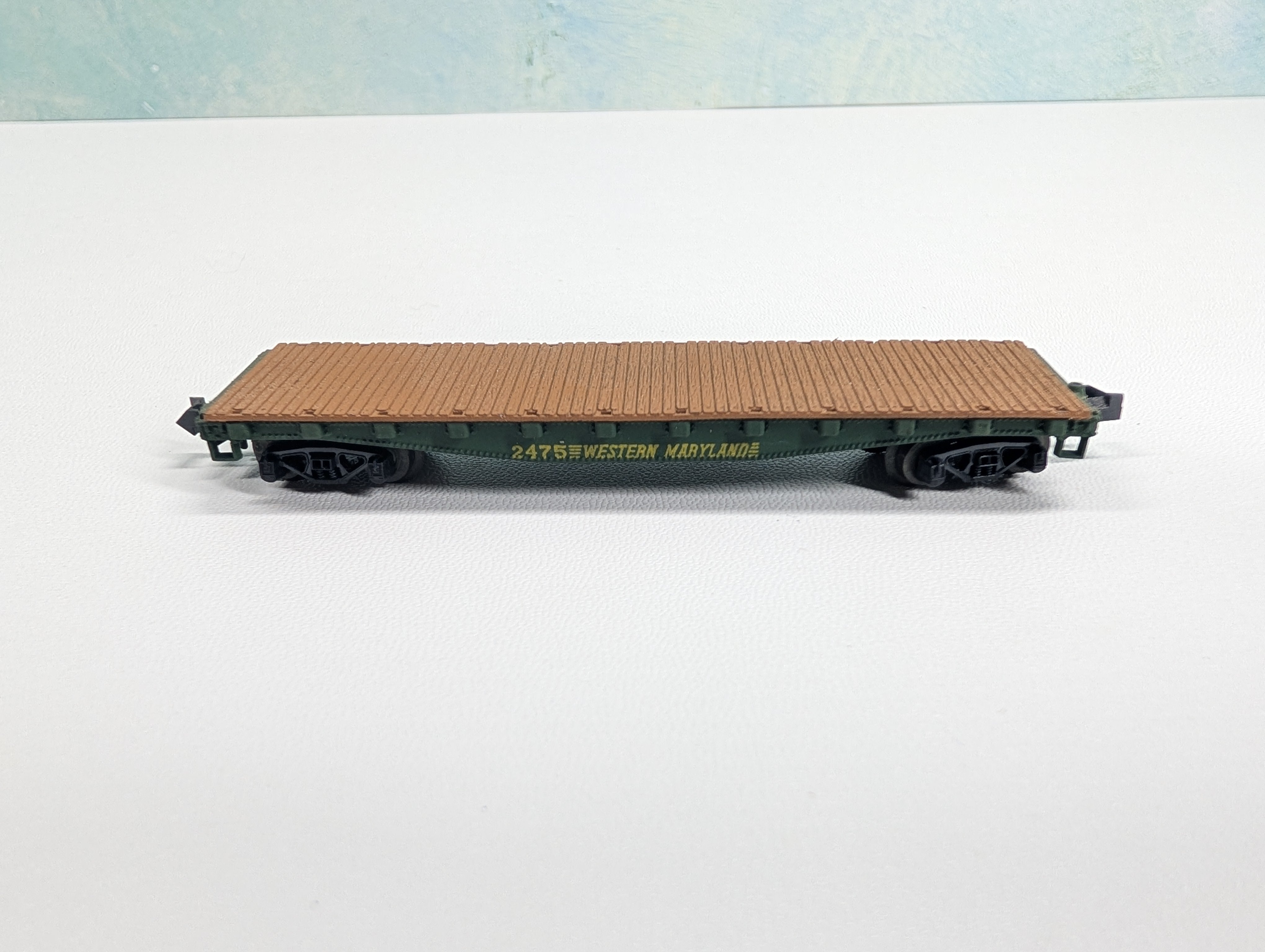 USED Postage Stamp Trains Aurora N Scale Flat Car Western Maryland WM #2475