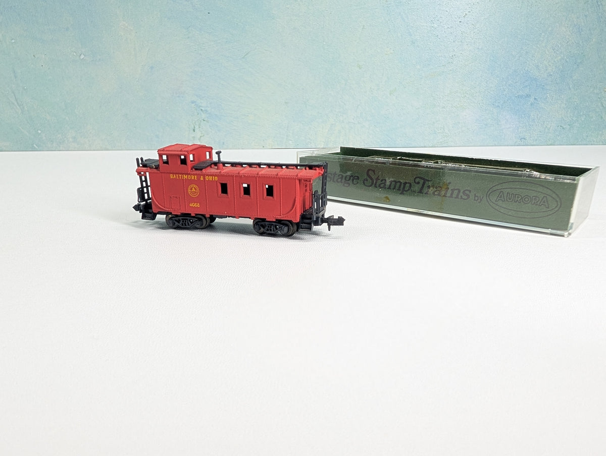USED Postage Stamp Trains Aurora N Scale Caboose Baltimore and Ohio B&O #4068