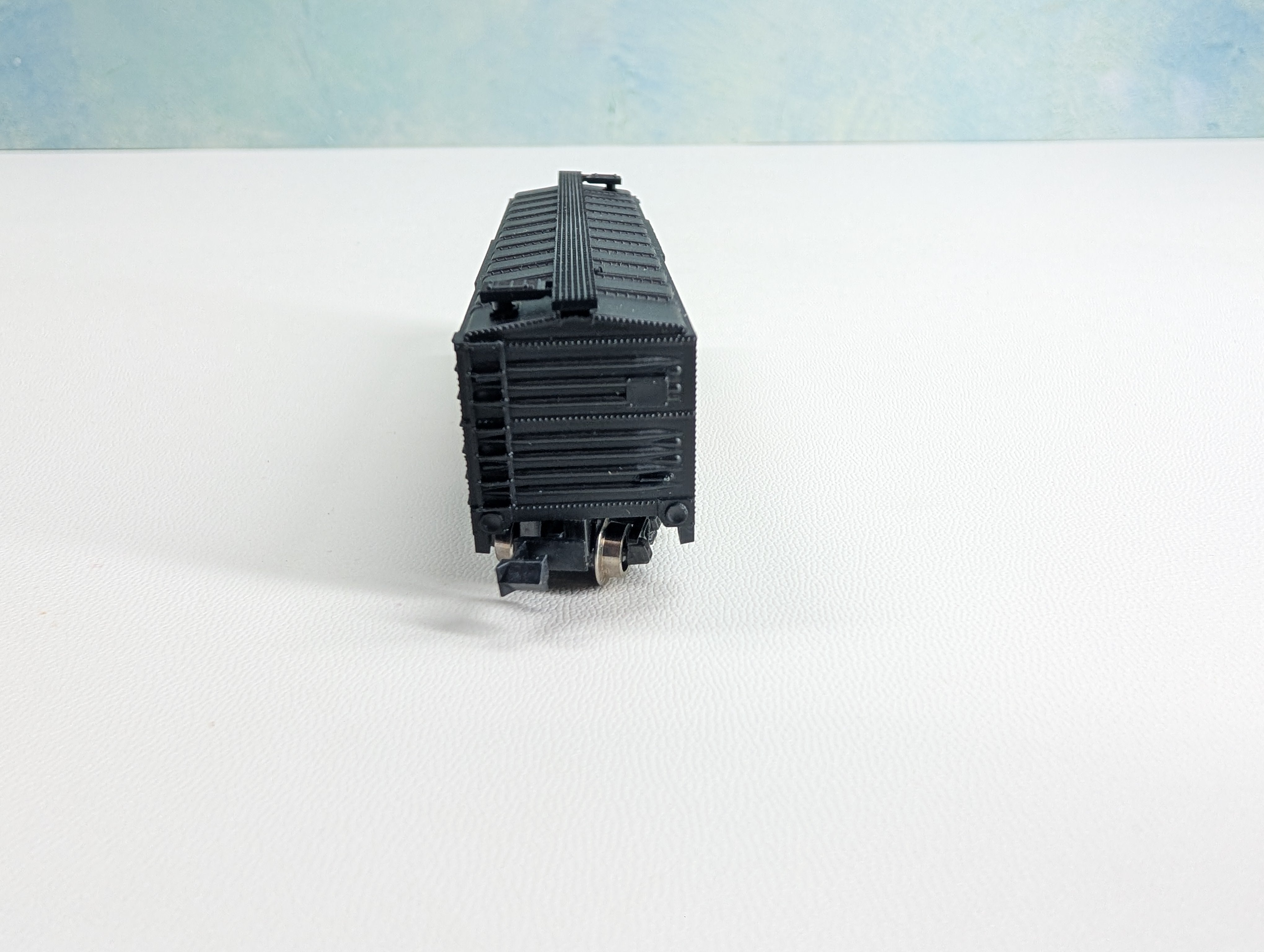 USED Atlas N Scale Box Car New Haven NH #36409