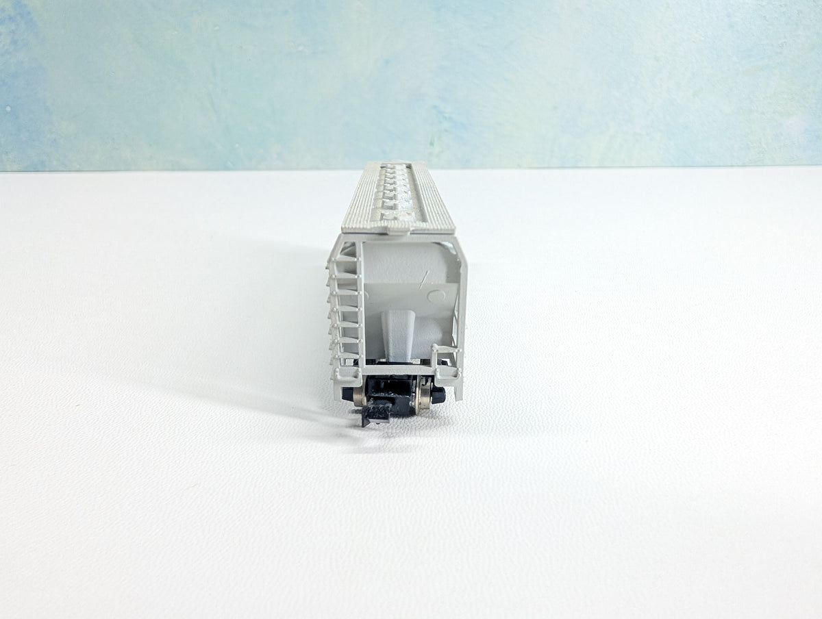 USED Atlas 3701 N Scale ACF Centerflow Hopper Union Pacific UP #24023