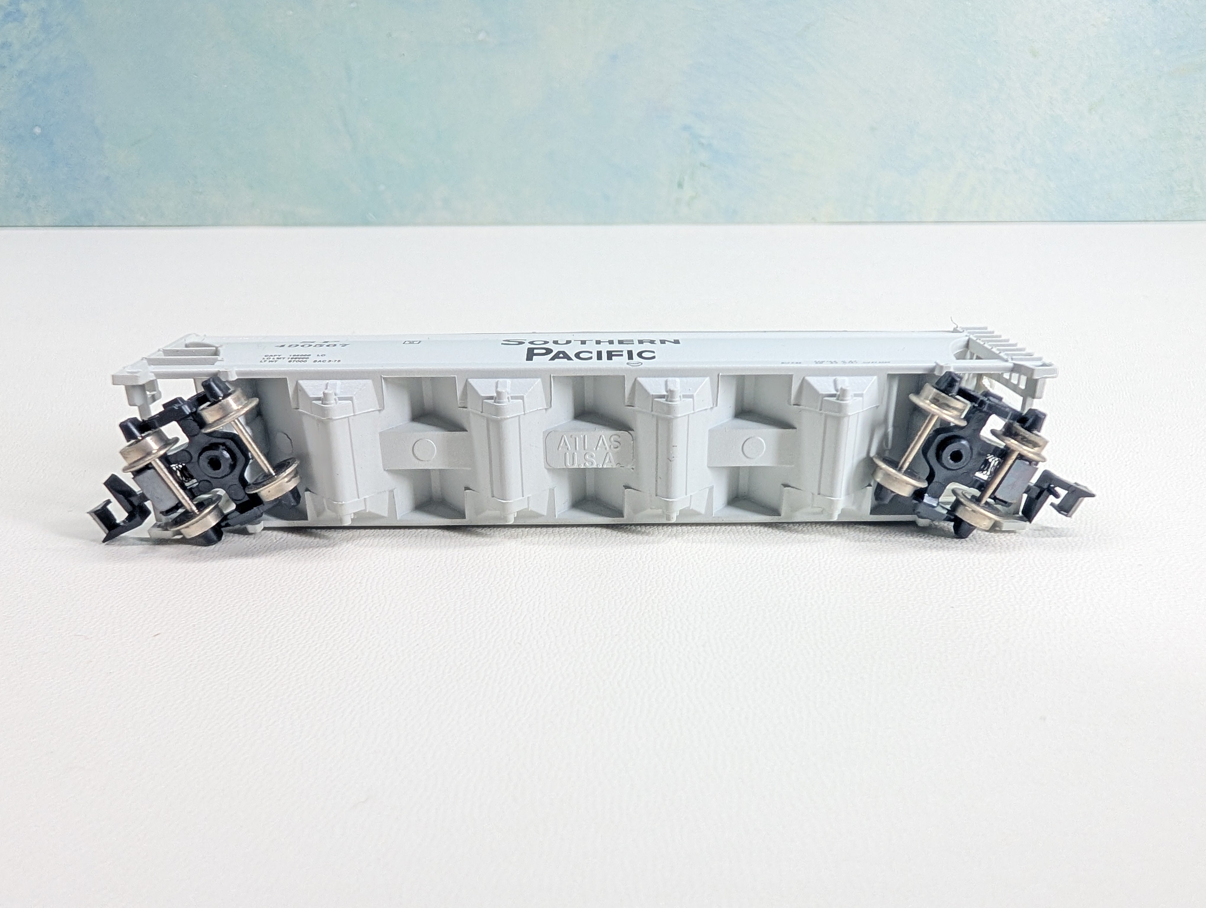 USED Atlas 3702 N Scale ACF Centerflow Hopper Southern Pacific SP #490567