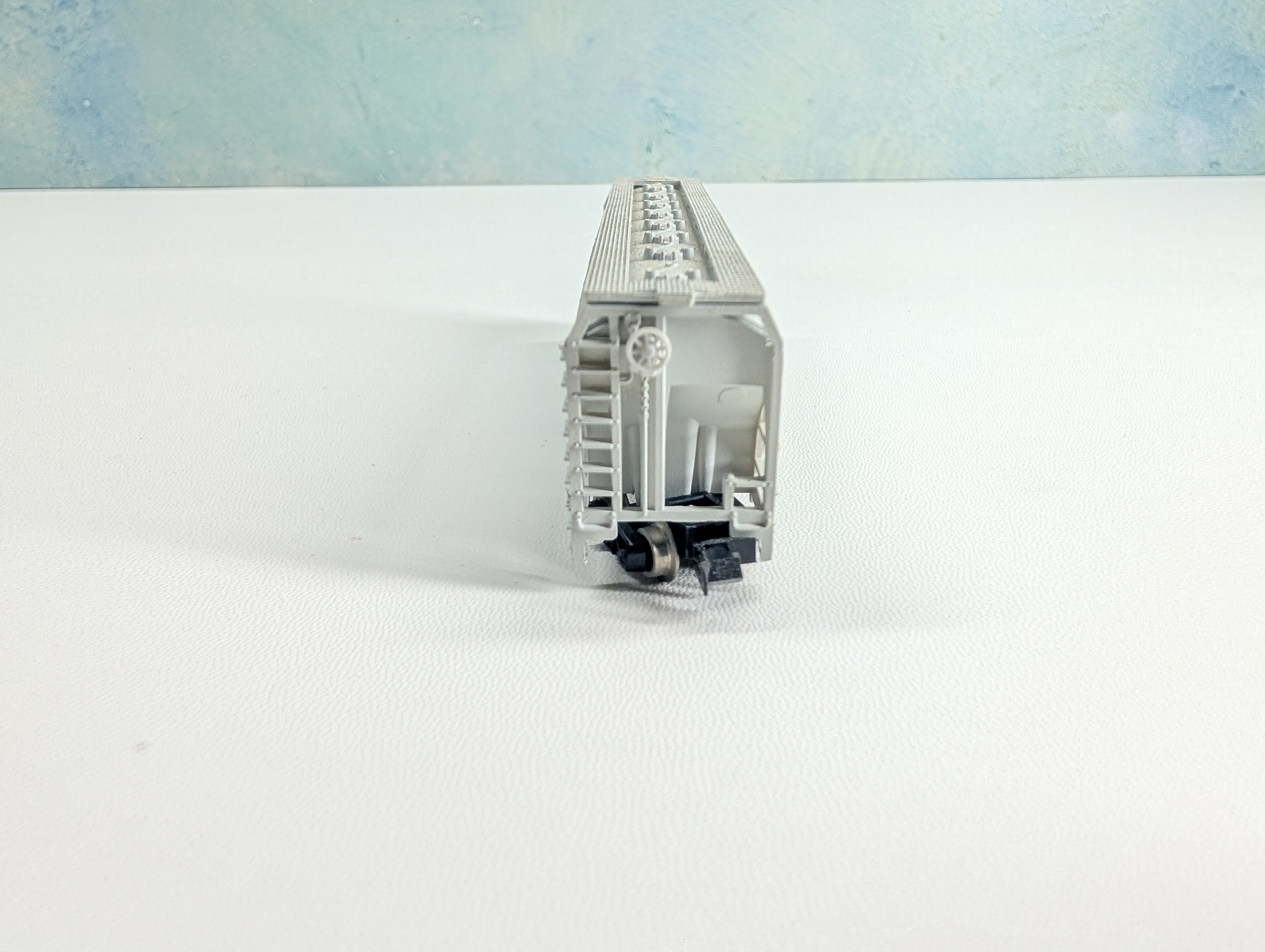 USED Atlas 3707 N Scale ACF Centerflow Hopper Southern #91625