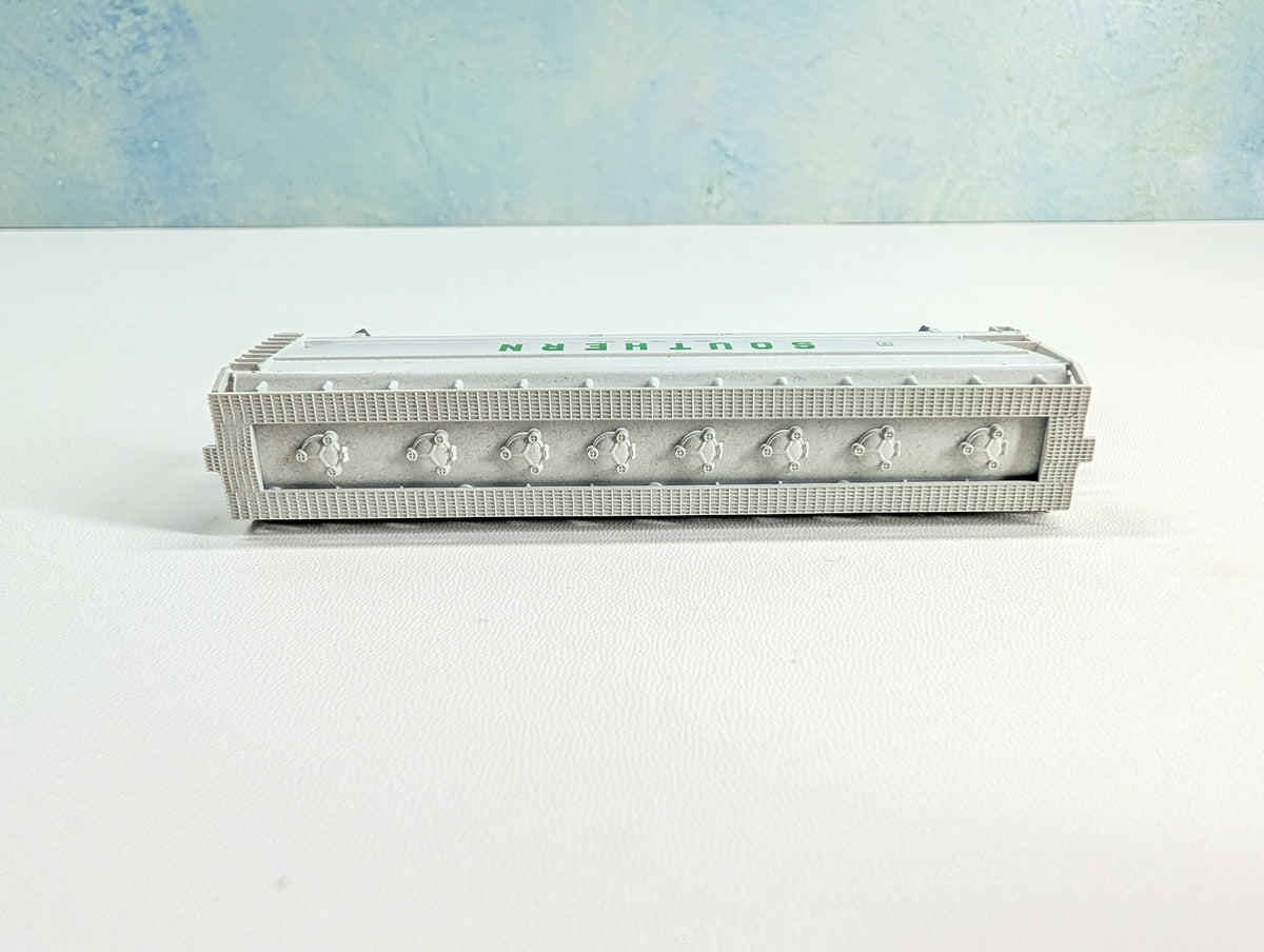 USED Atlas 3707 N Scale ACF Centerflow Hopper Southern #91625